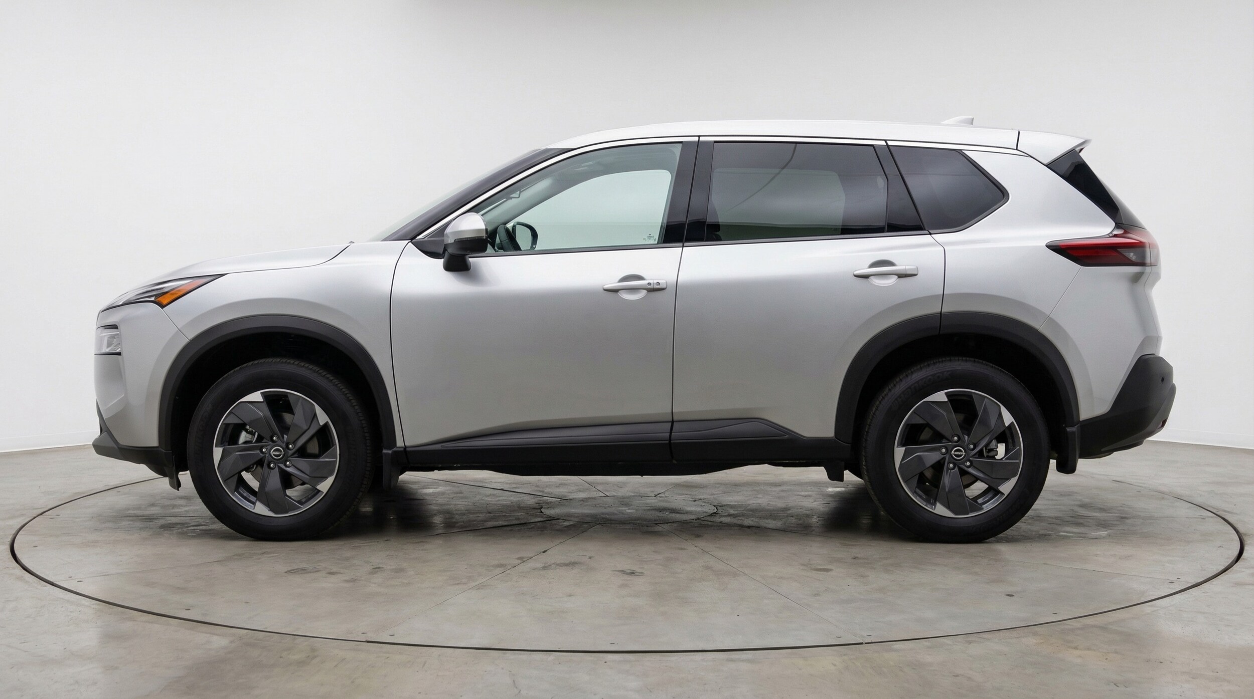 Thumbnail: 2025 Nissan Rogue - 4