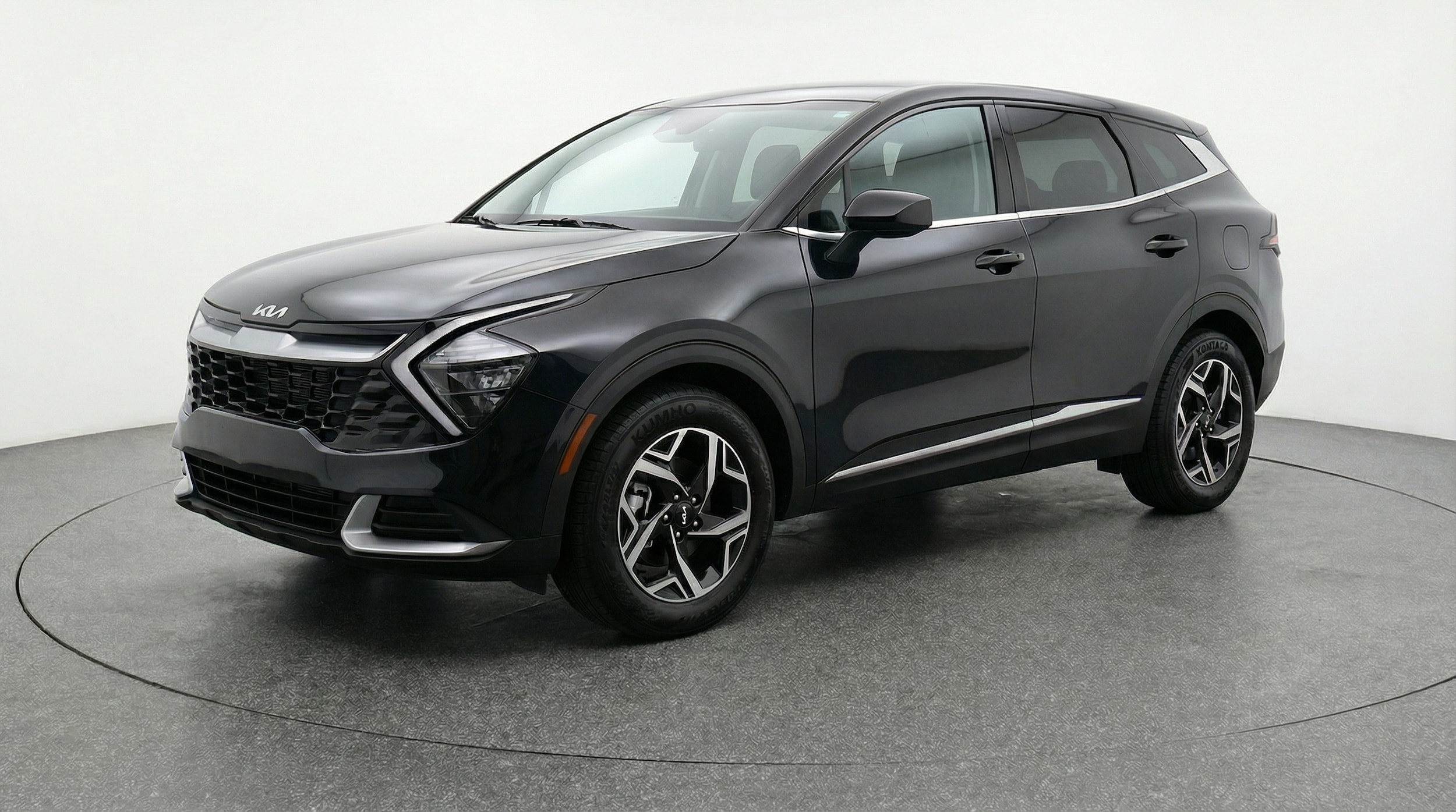 Thumbnail: 2025 Kia Sportage - 3