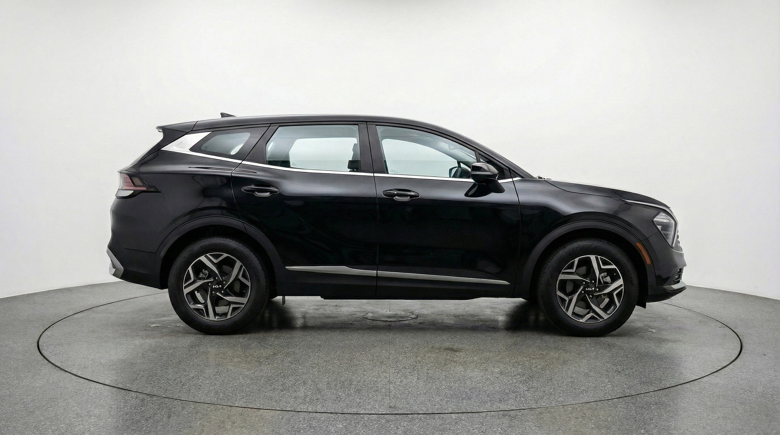 Thumbnail: 2025 Kia Sportage - 11
