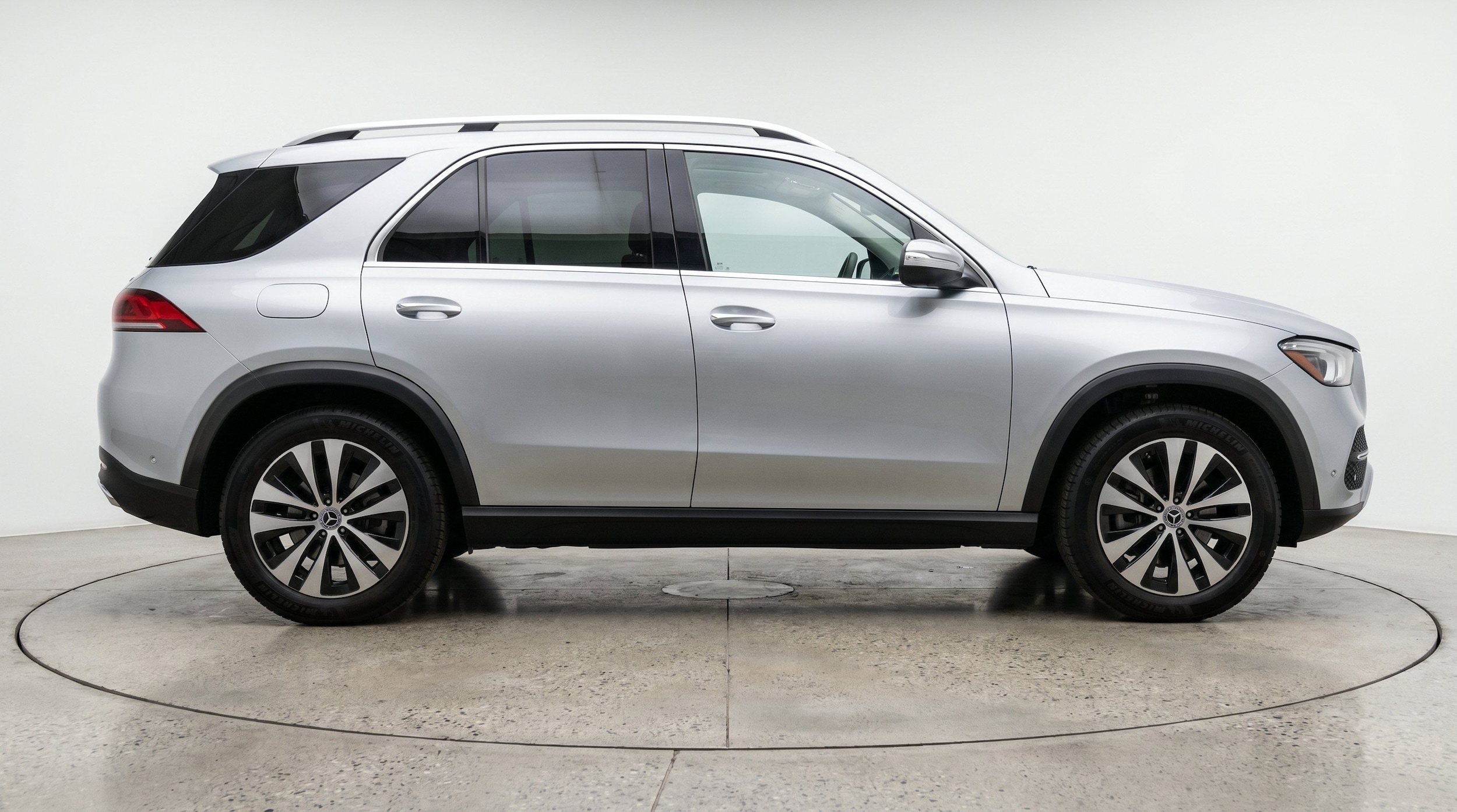 Thumbnail: 2026 Mercedes-Benz GLE - 11
