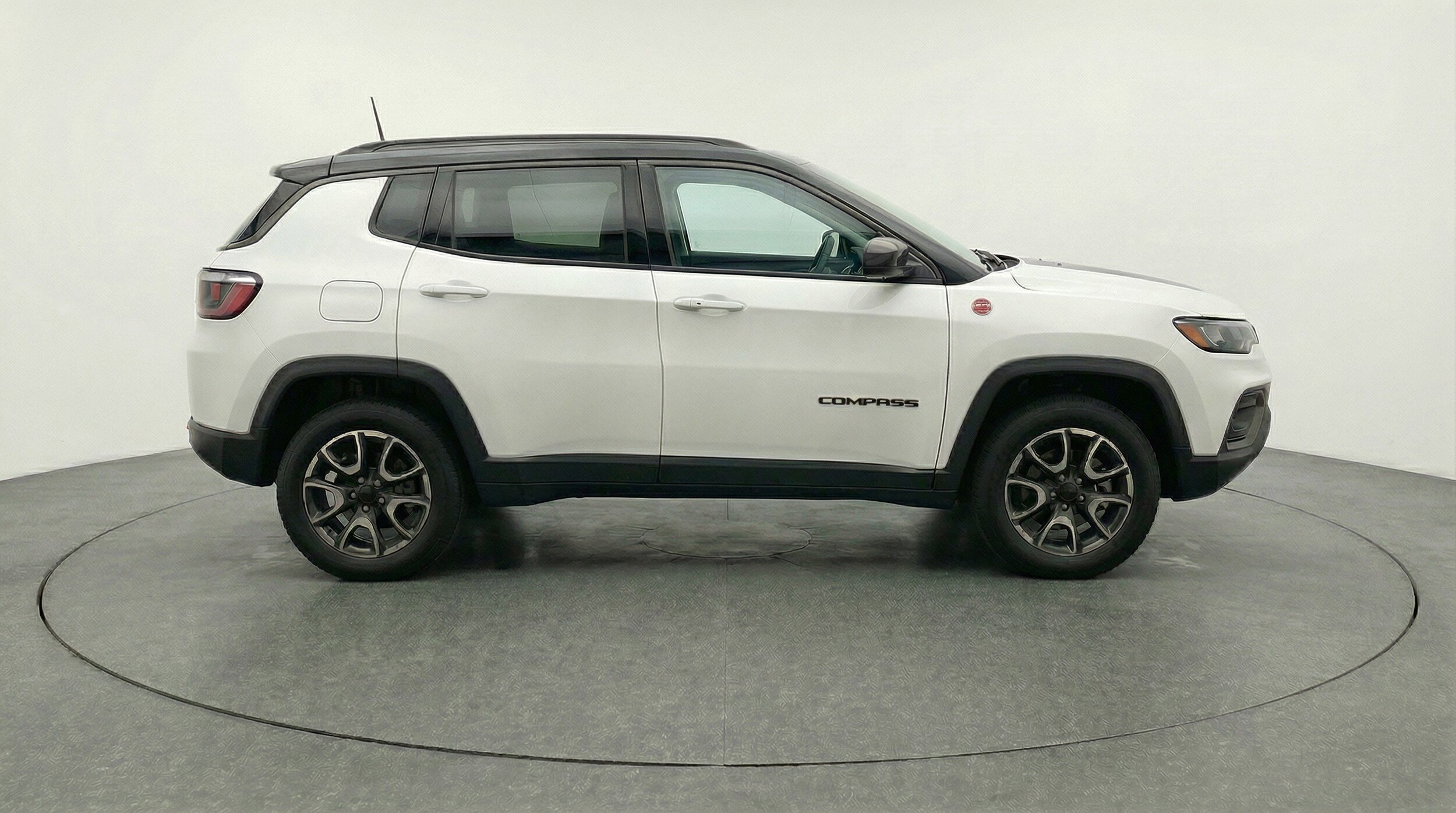 Thumbnail: 2025 Jeep Compass - 11