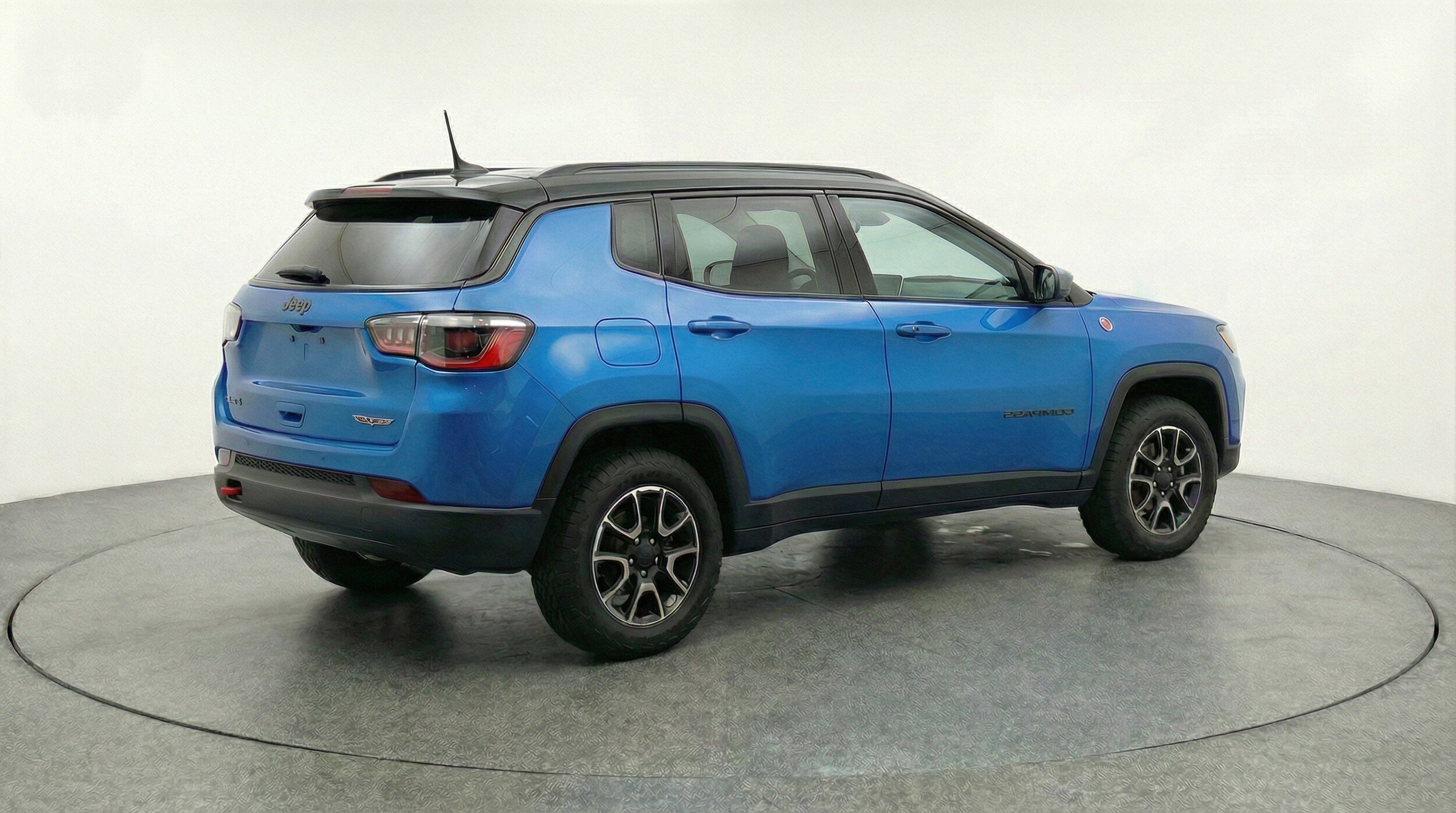 Thumbnail: 2025 Jeep Compass - 9
