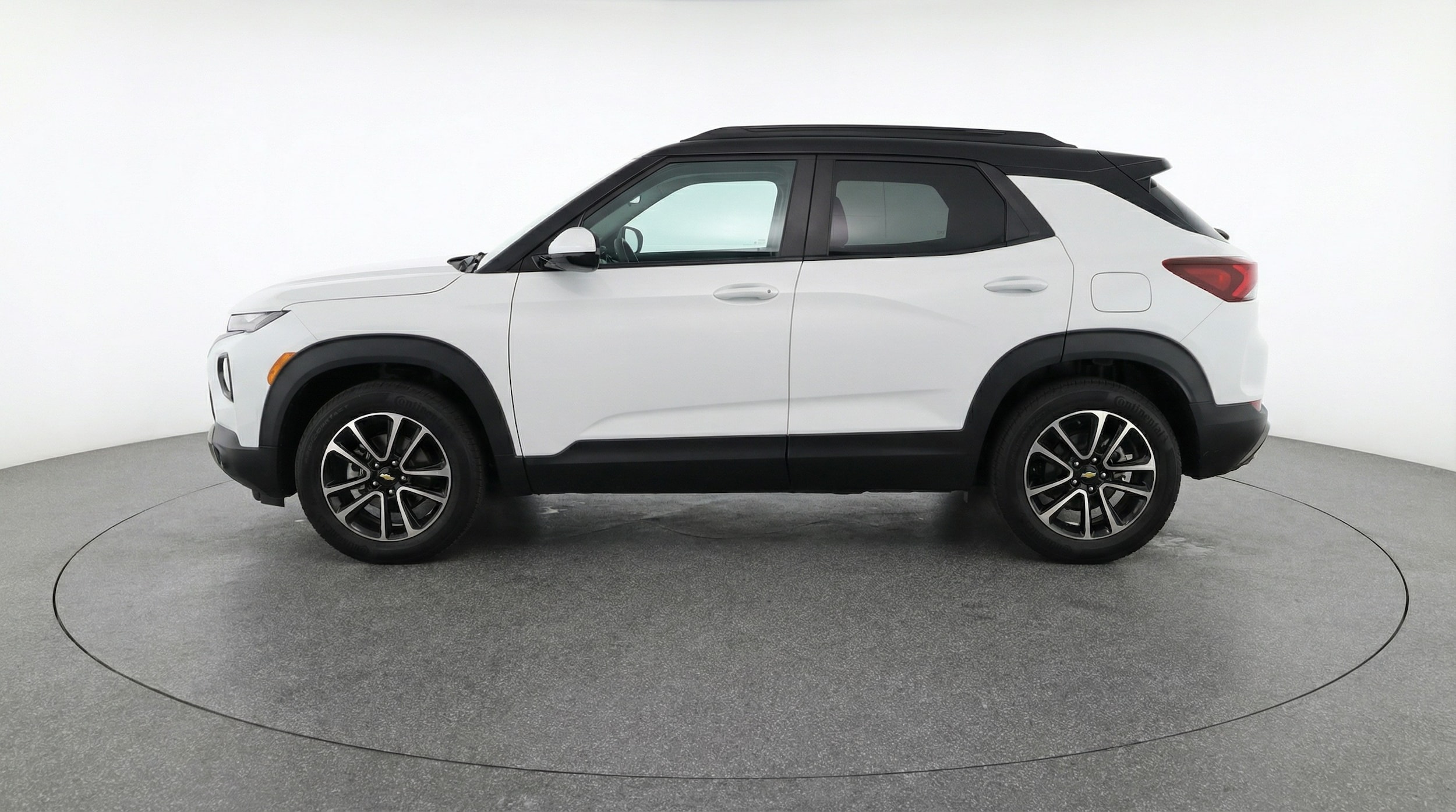 Thumbnail: 2025 Chevrolet TrailBlazer - 4