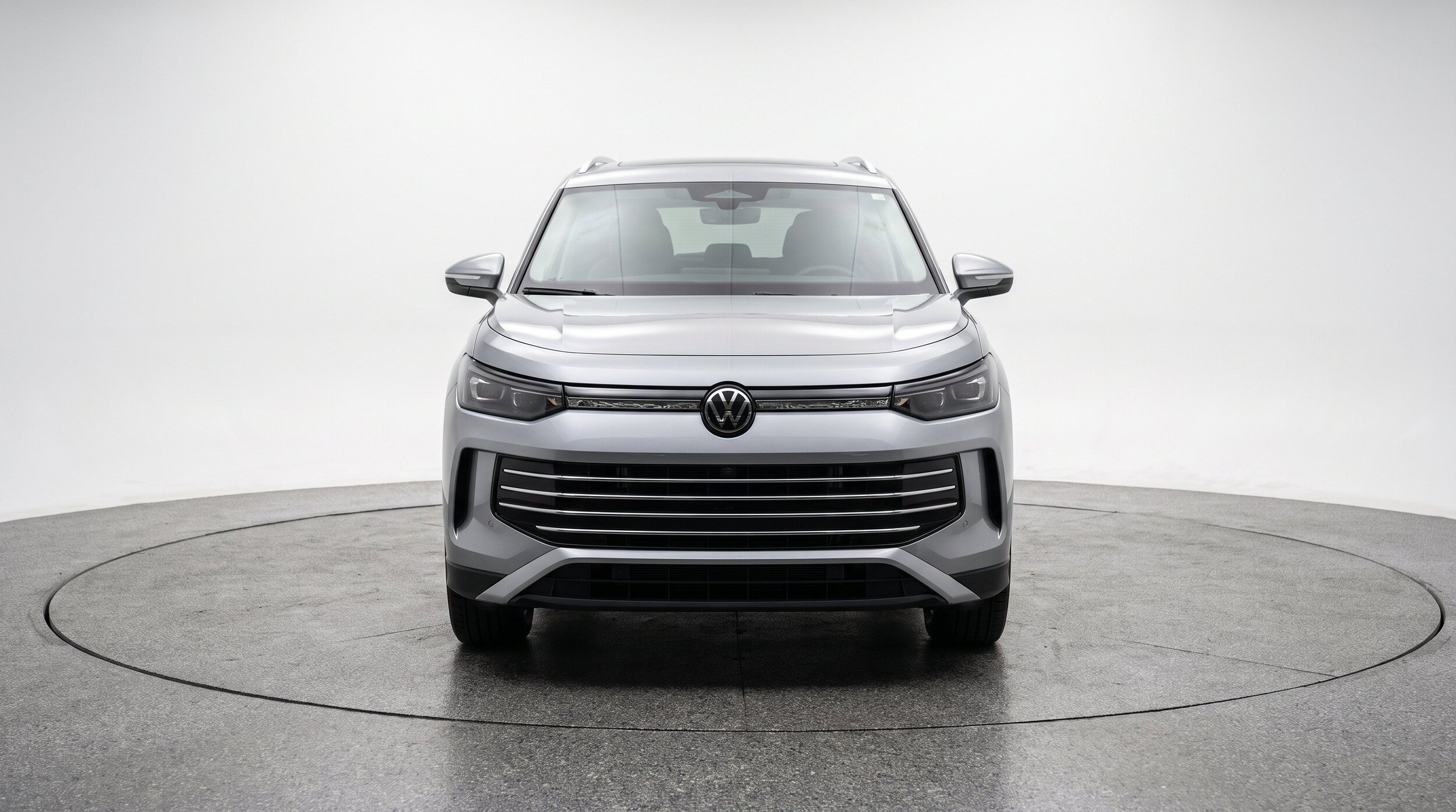 Thumbnail: 2026 Volkswagen Tiguan - 2