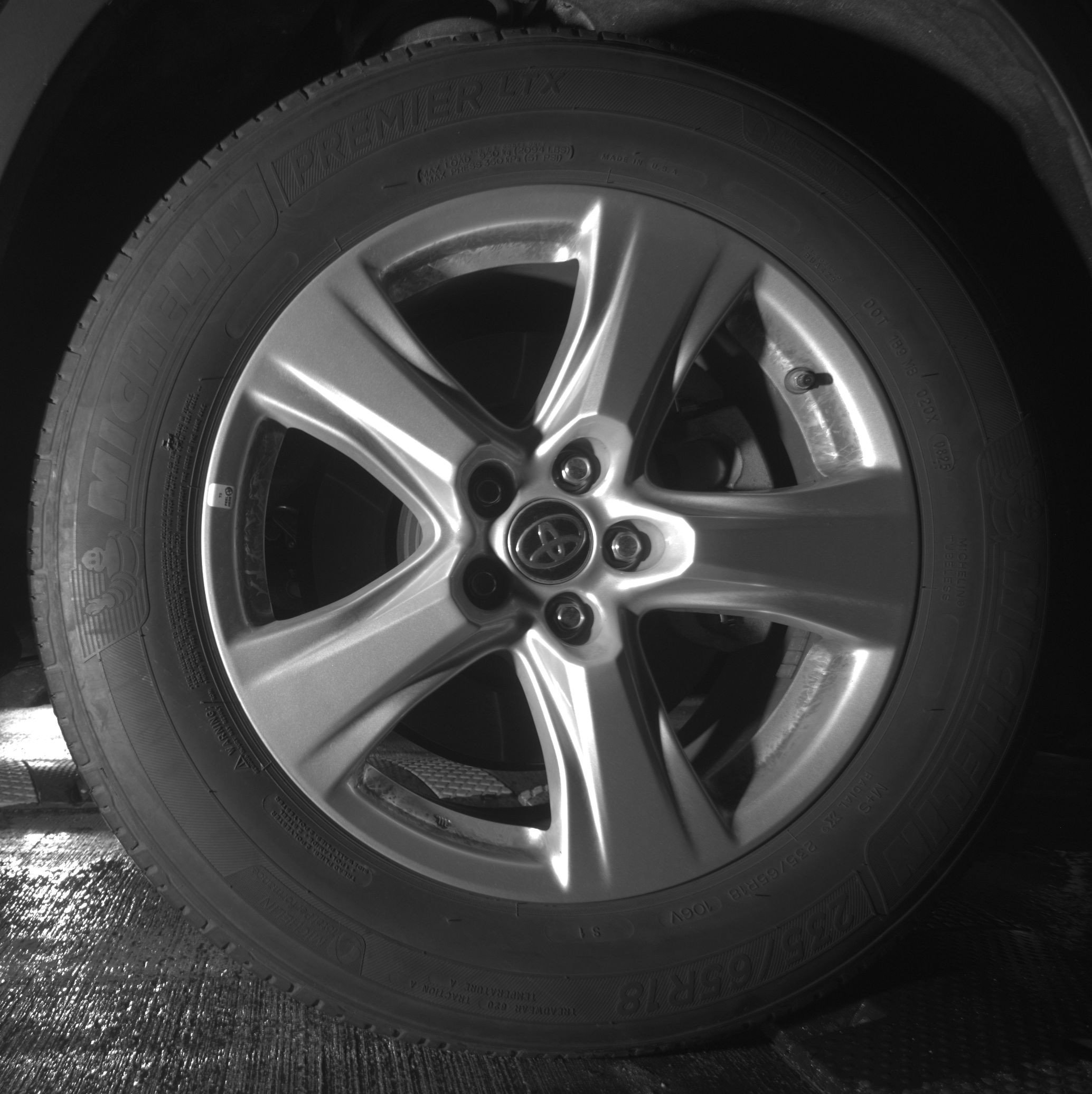 Thumbnail: 2025 Toyota Highlander - 15