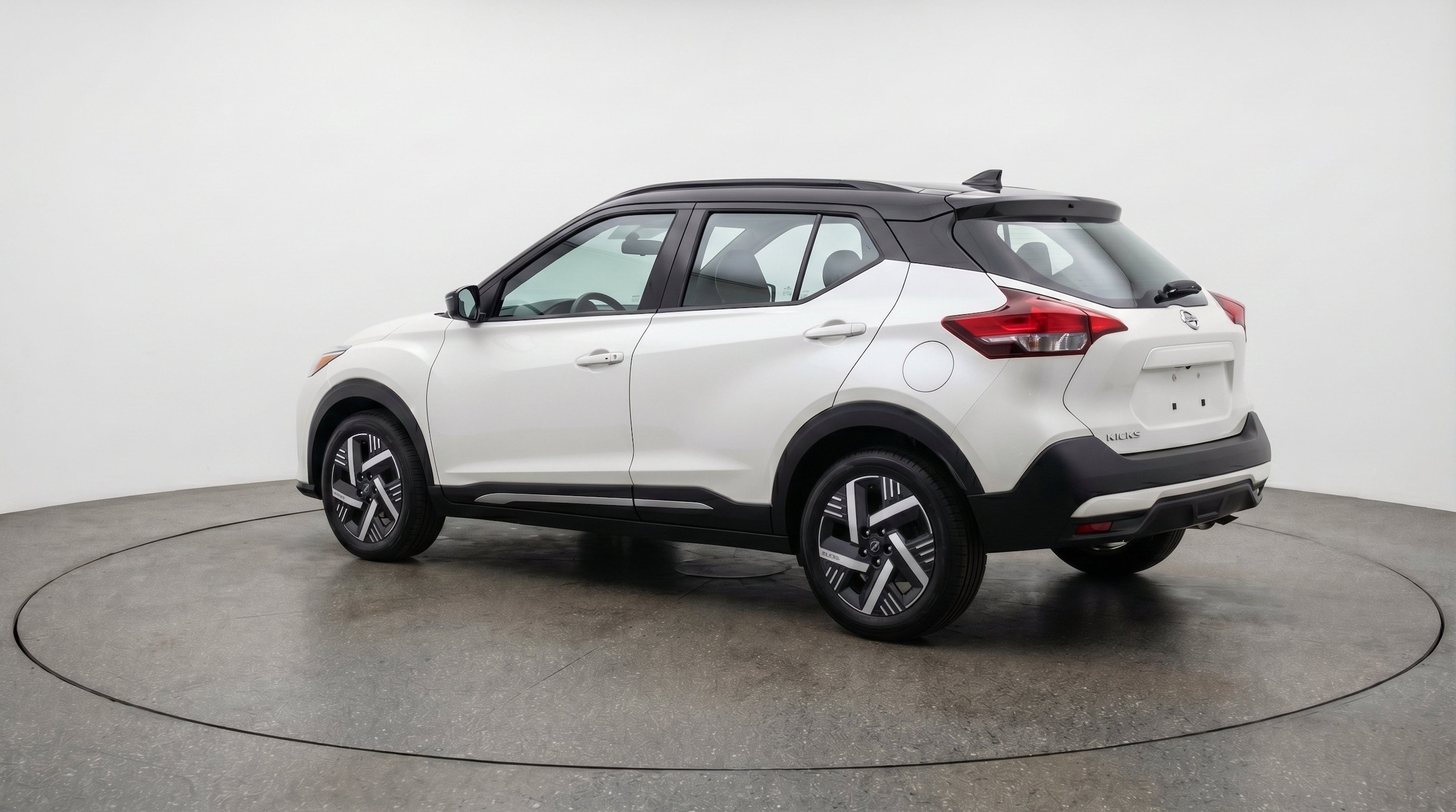 Thumbnail: 2026 Nissan Kicks - 6