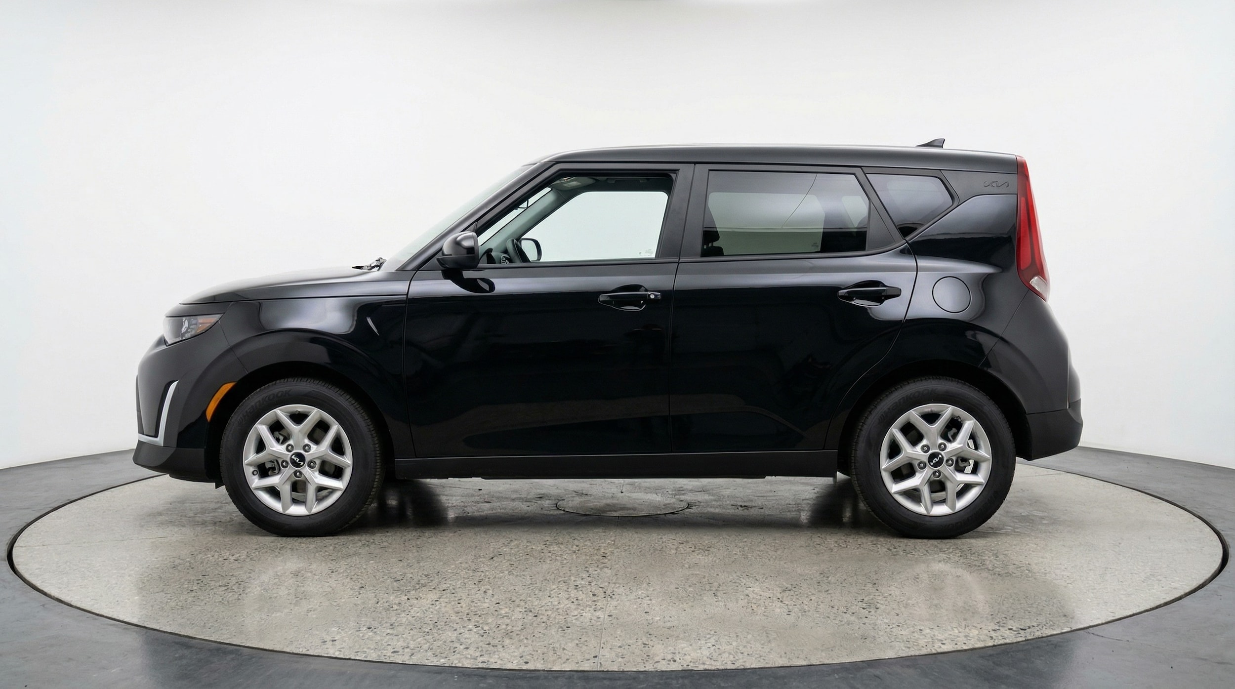 Thumbnail: 2025 Kia Soul - 4