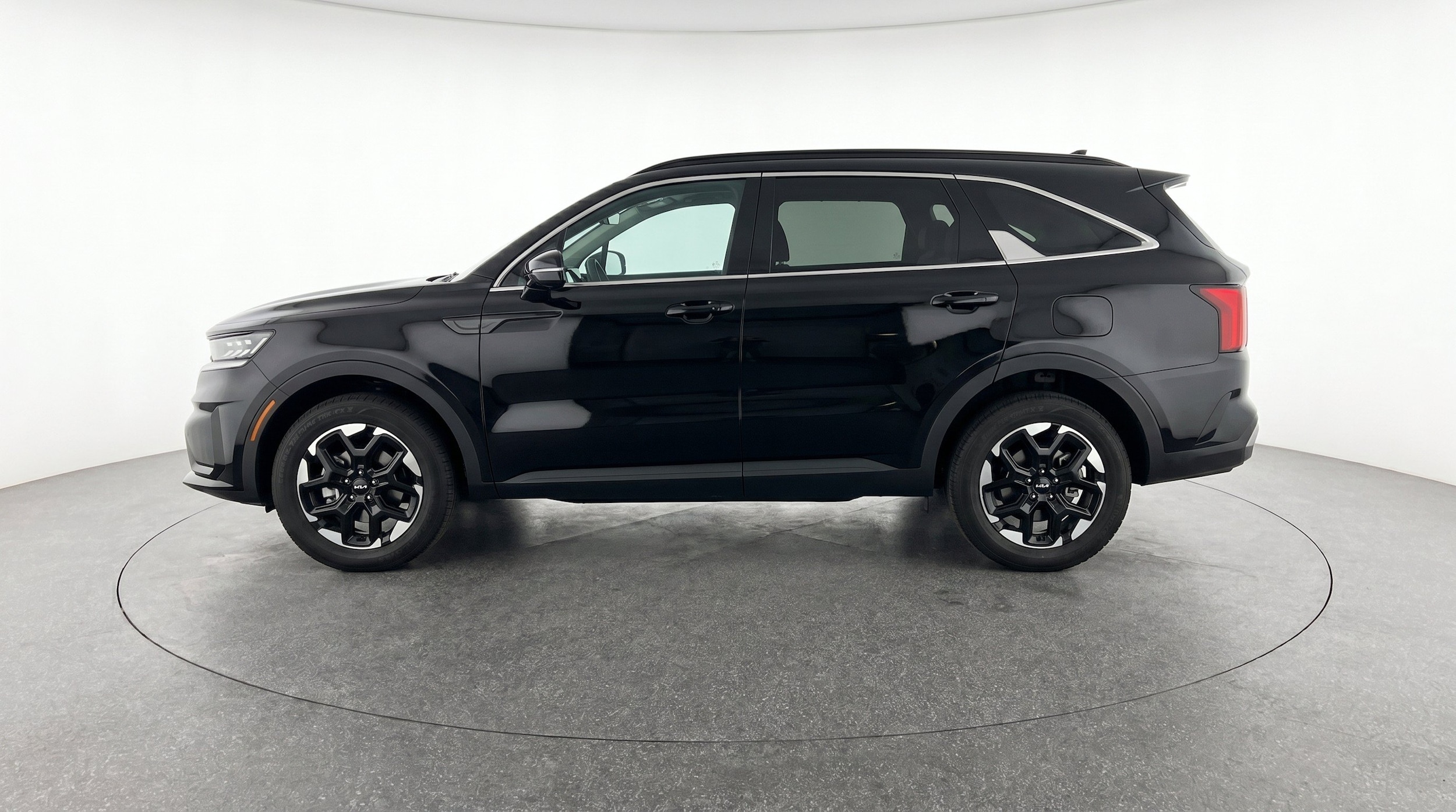 Thumbnail: 2024 Kia Sorento - 5