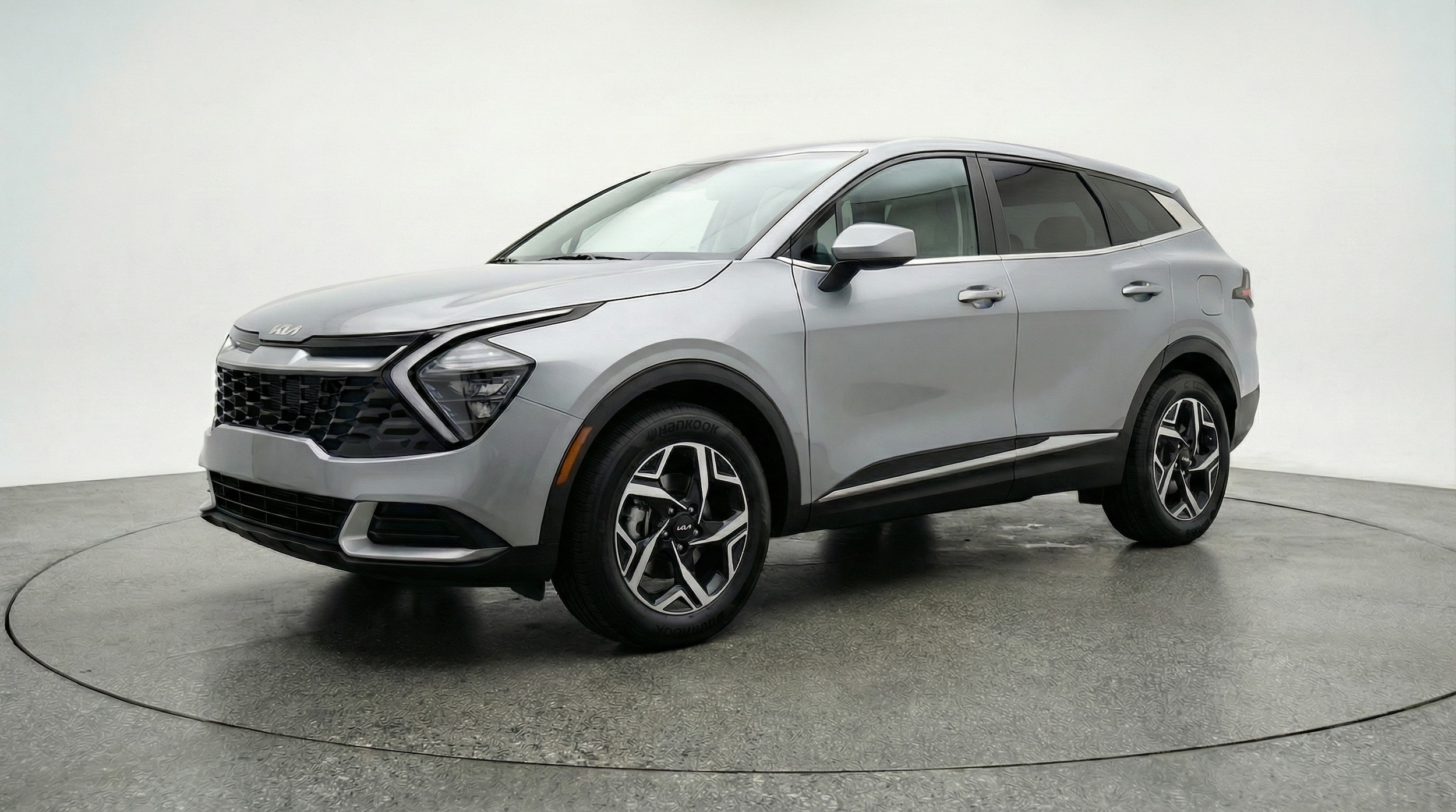 Thumbnail: 2025 Kia Sportage - 3