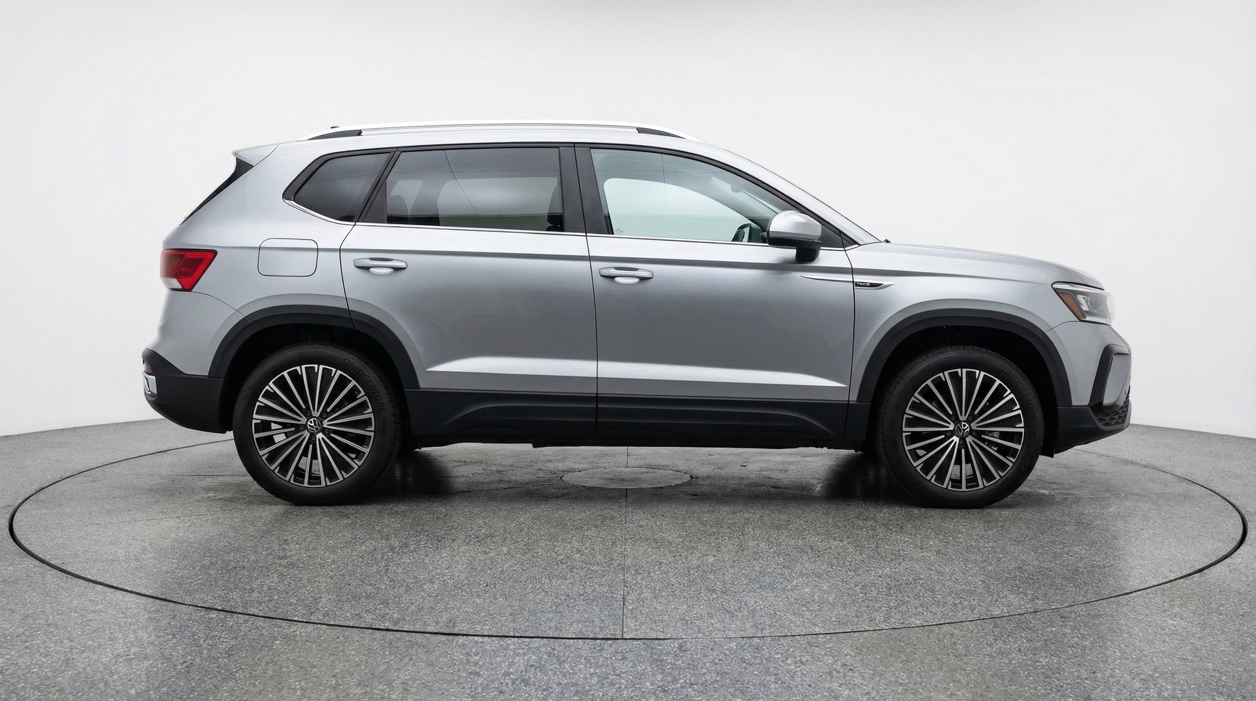 Thumbnail: 2026 Volkswagen Taos - 11