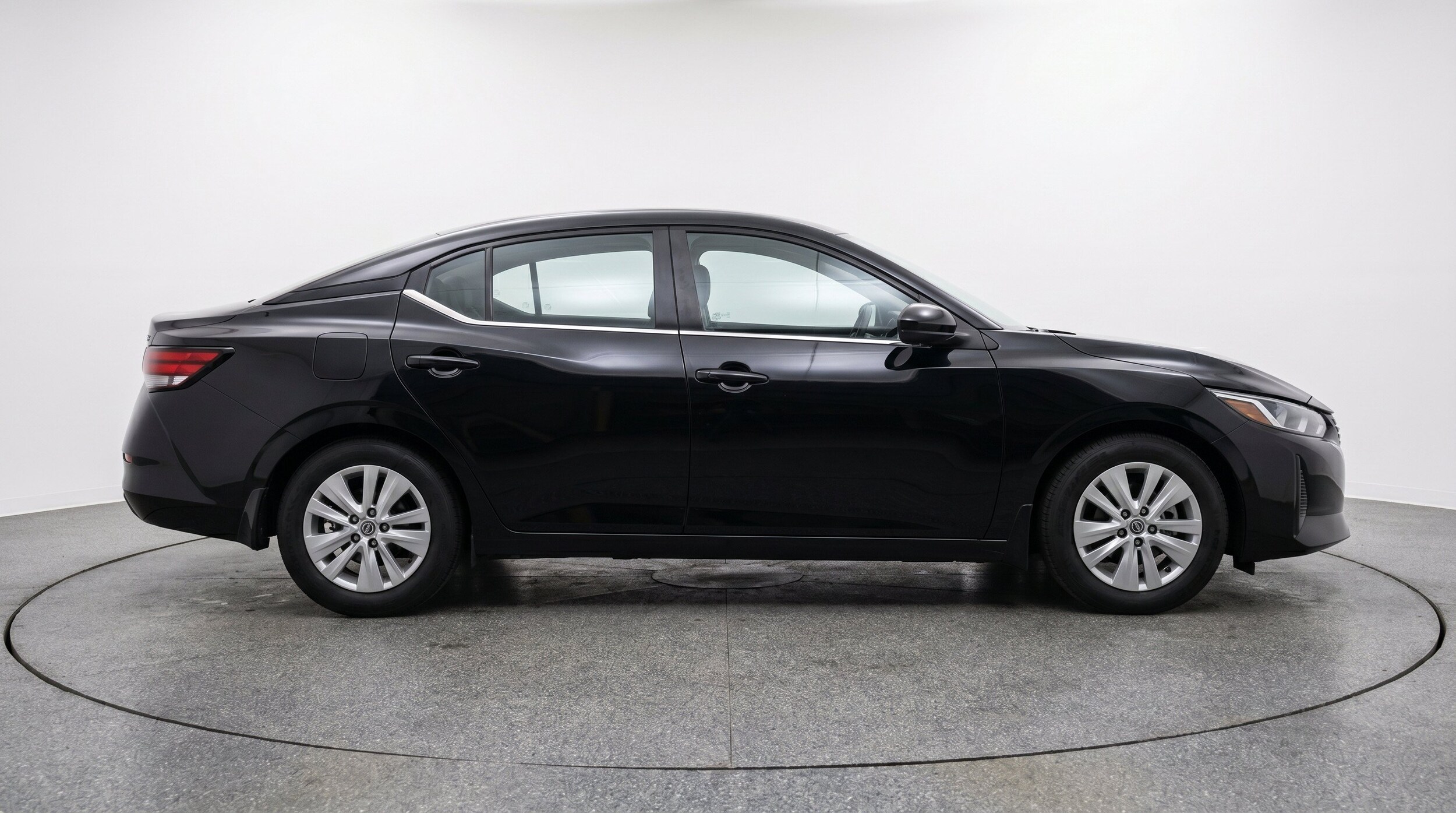 Thumbnail: 2025 Nissan Sentra - 11