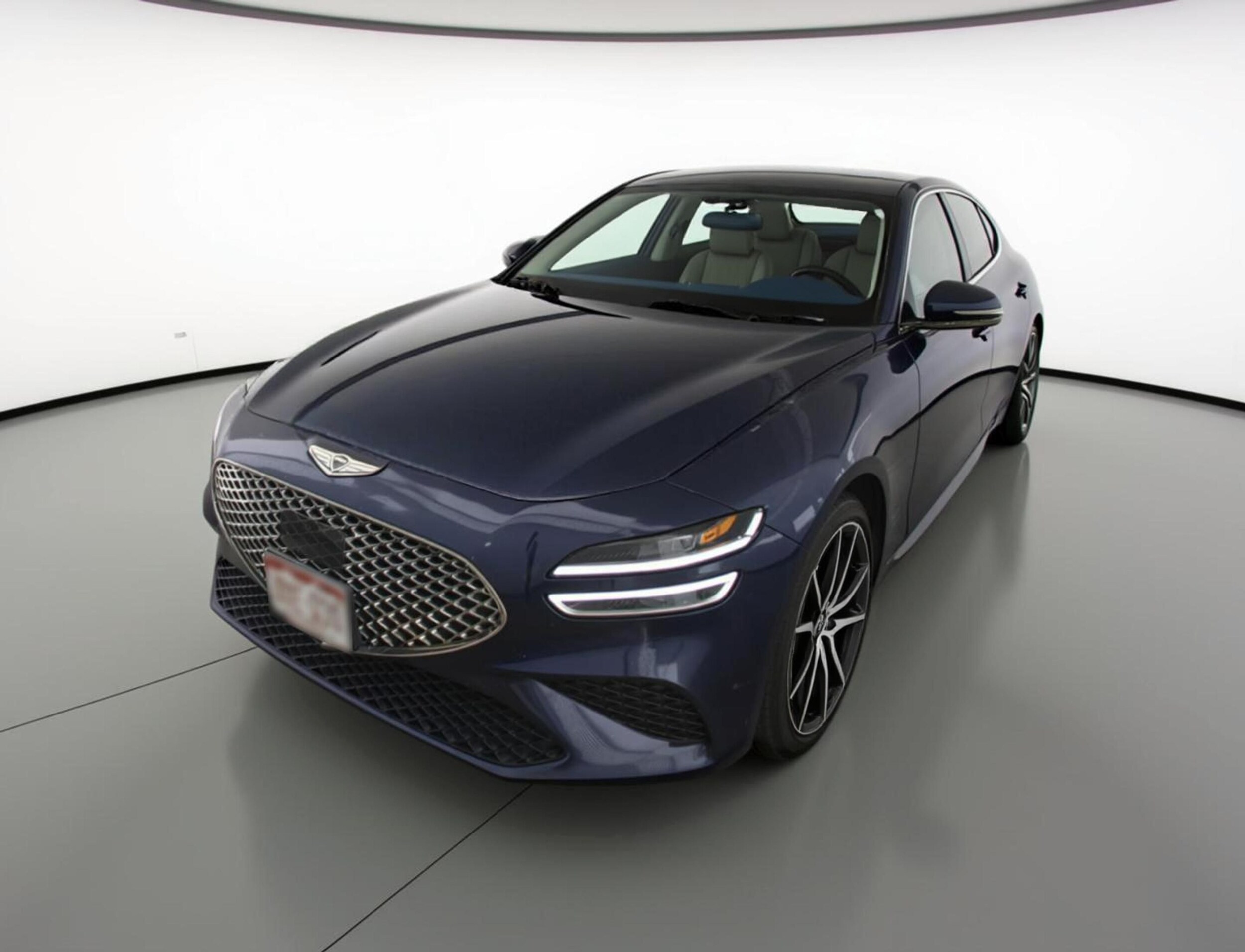 Thumbnail: 2025 Genesis G70 - 3