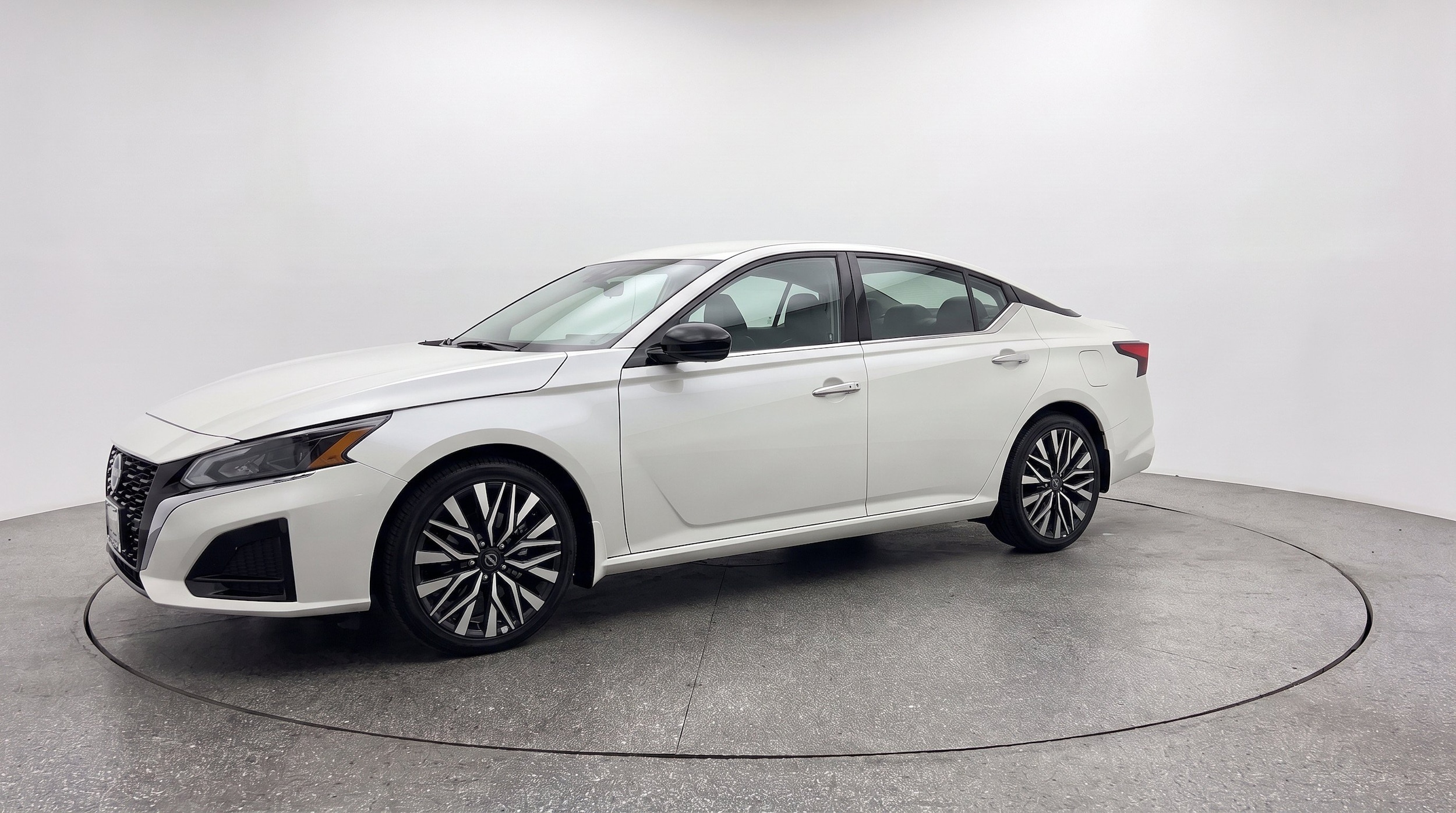 Thumbnail: 2026 Nissan Altima - 3