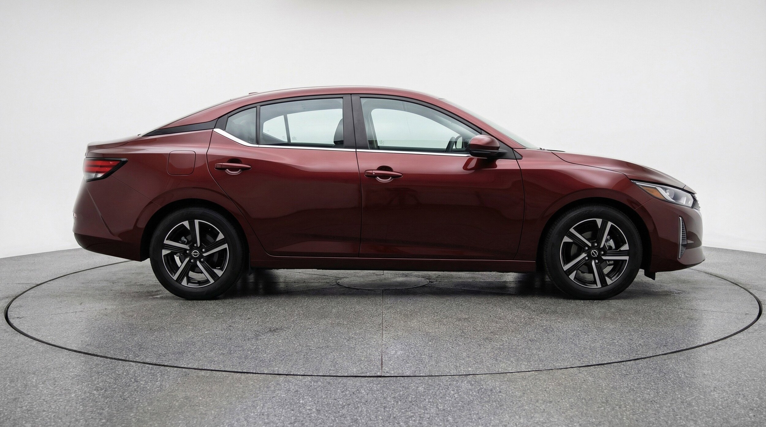 Thumbnail: 2025 Nissan Sentra - 11