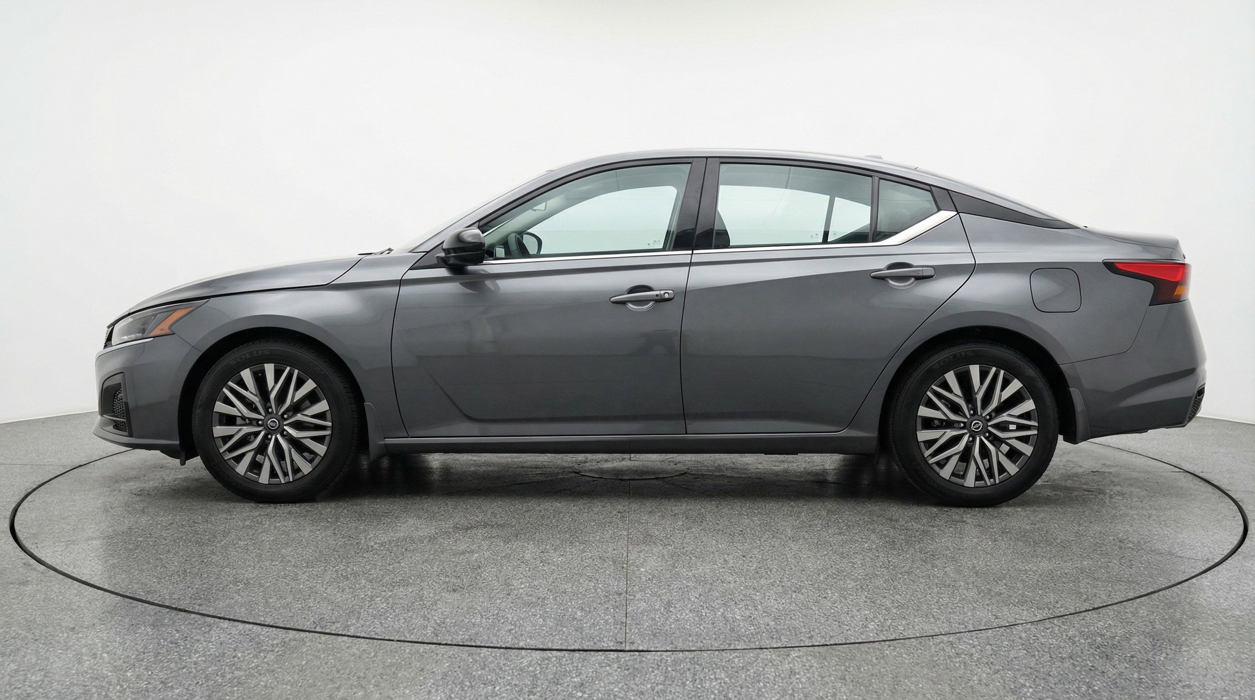 Thumbnail: 2025 Nissan Altima - 5