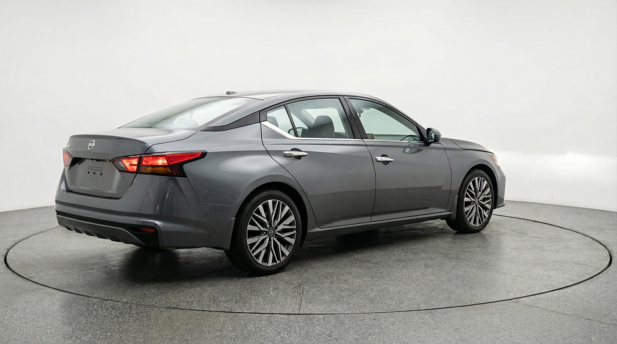 Thumbnail: 2025 Nissan Altima - 7