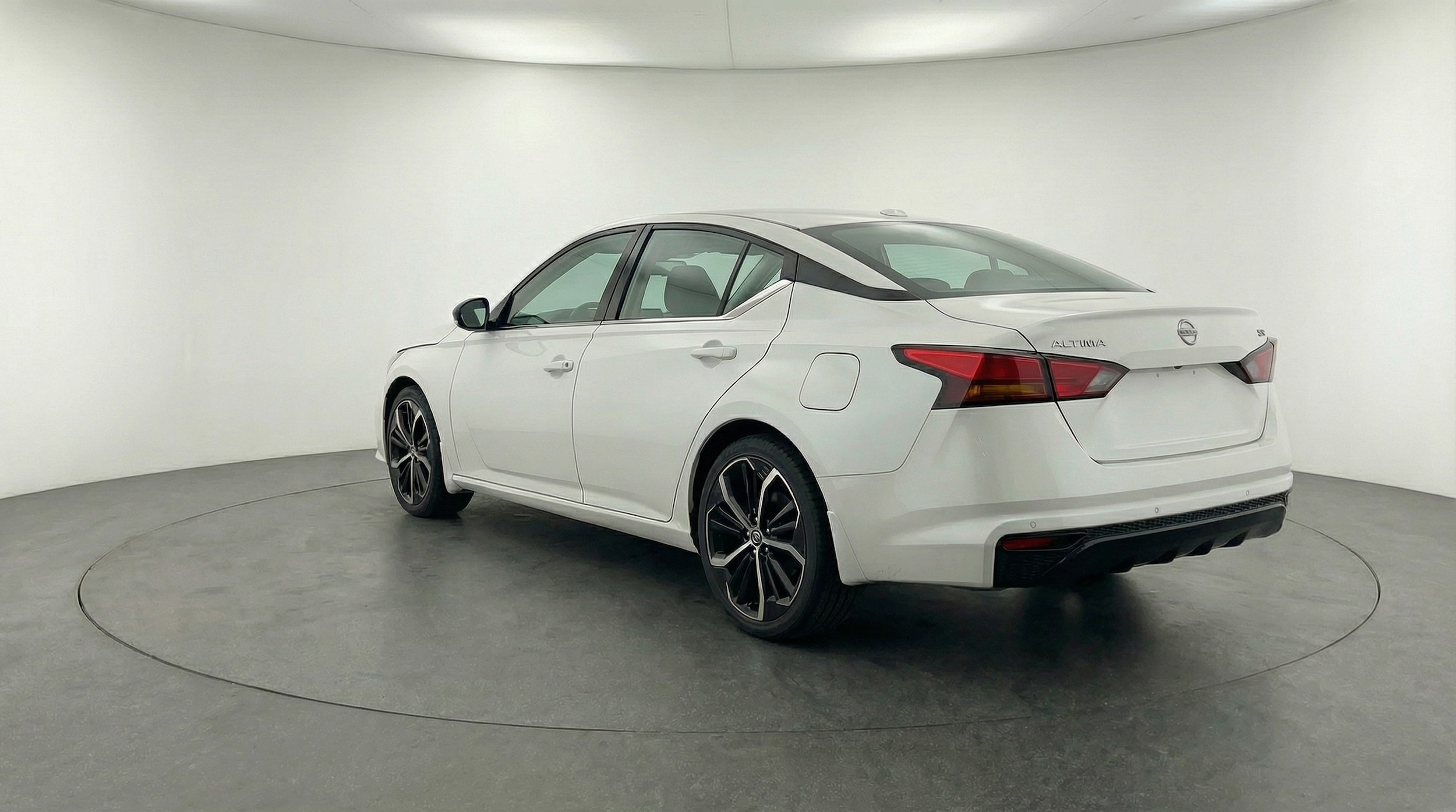 Thumbnail: 2025 Nissan Altima - 5