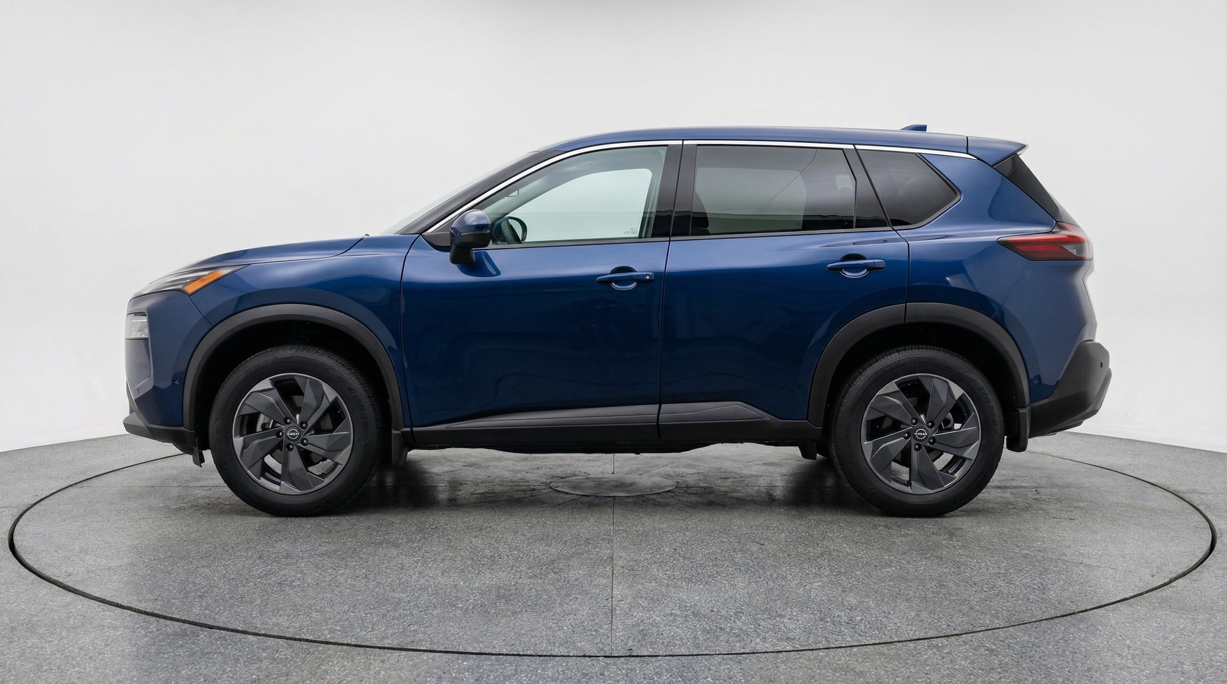 Thumbnail: 2025 Nissan Rogue - 4