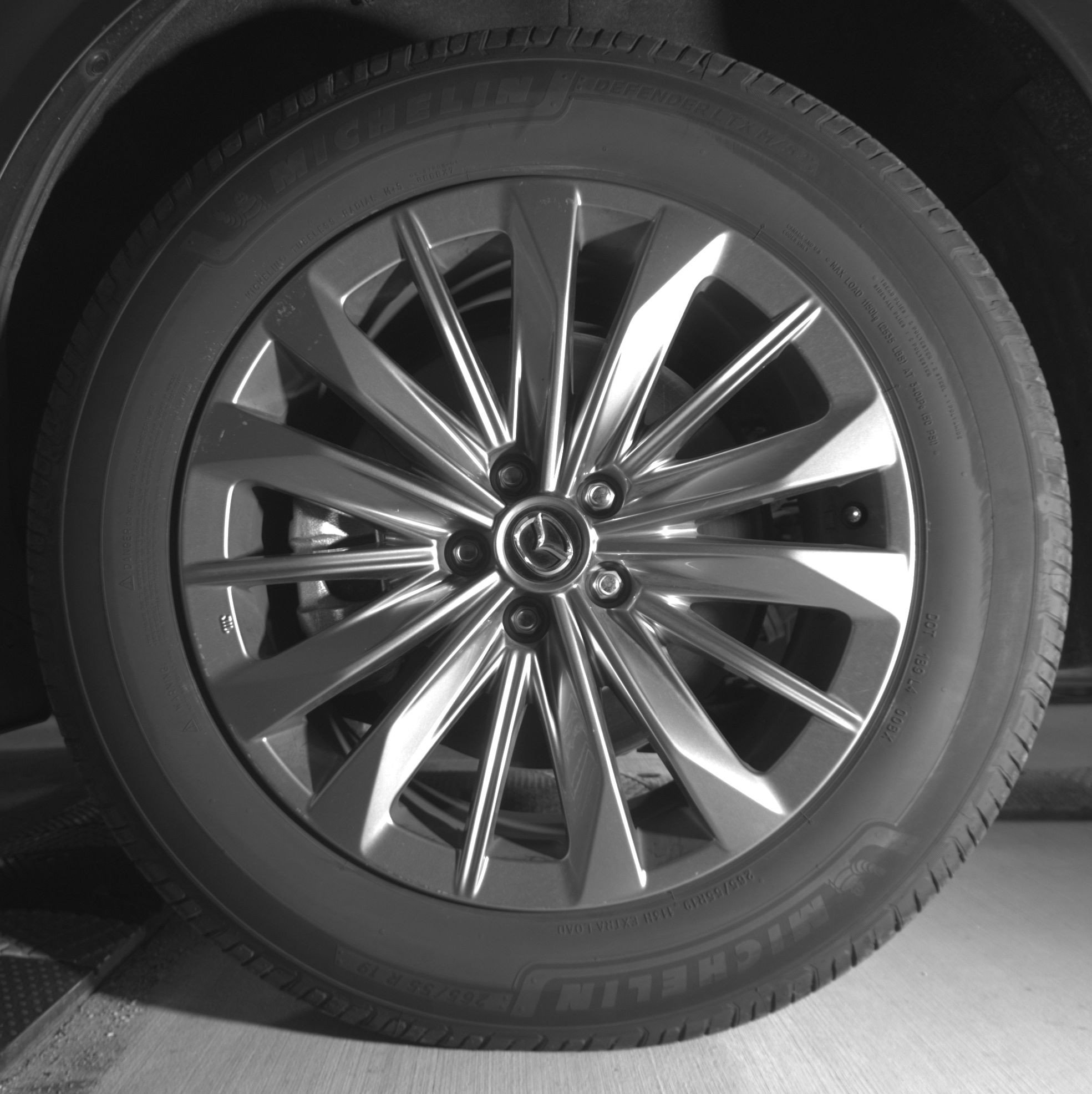 Thumbnail: 2025 Mazda CX-90 - 14