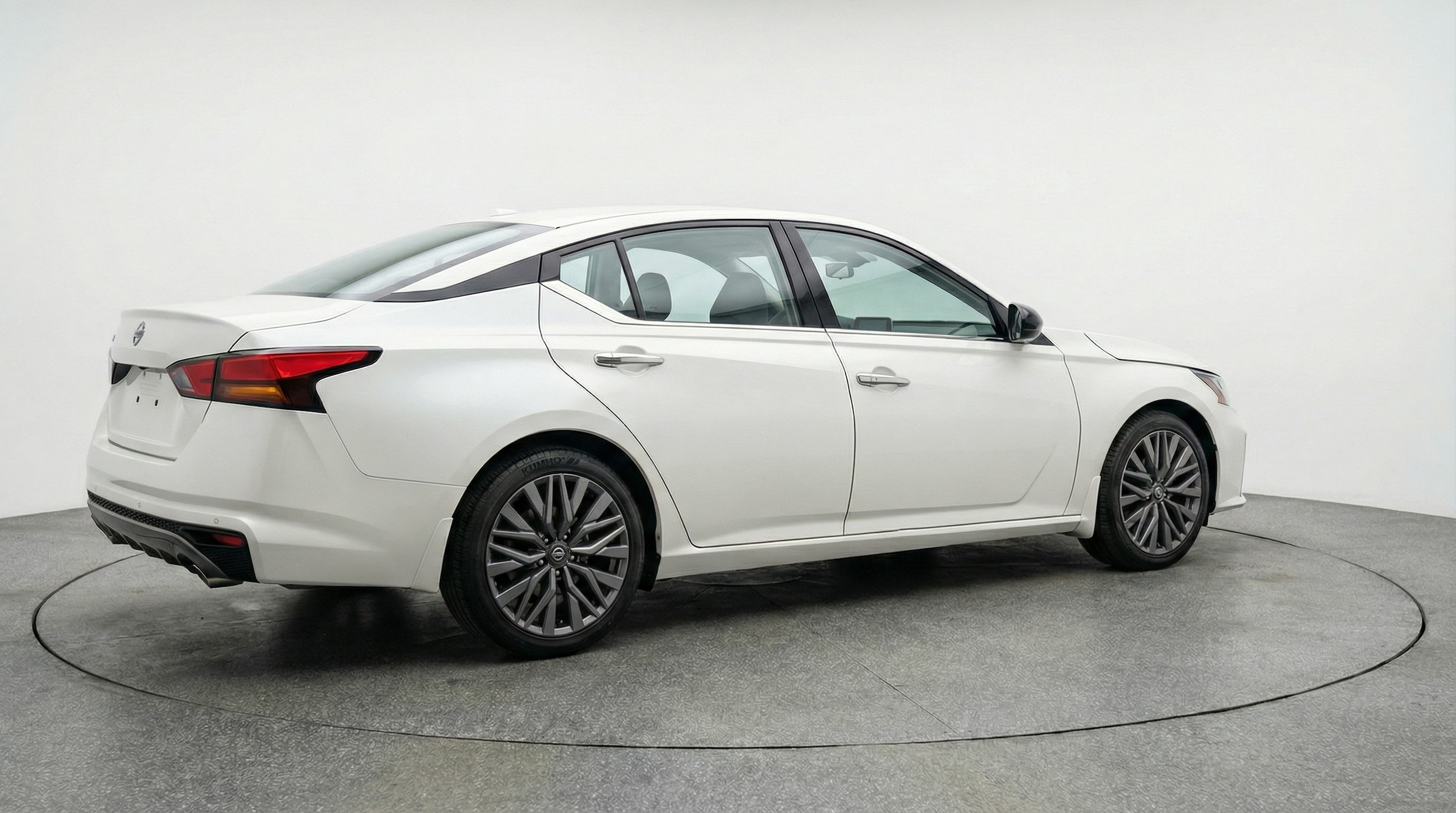 Thumbnail: 2025 Nissan Altima - 7