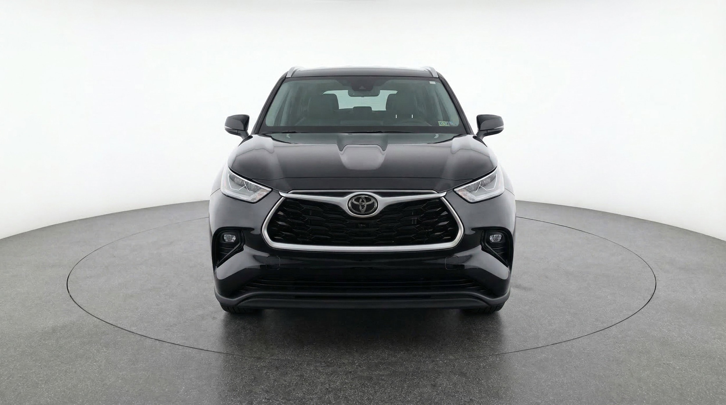 Thumbnail: 2025 Toyota Highlander - 2