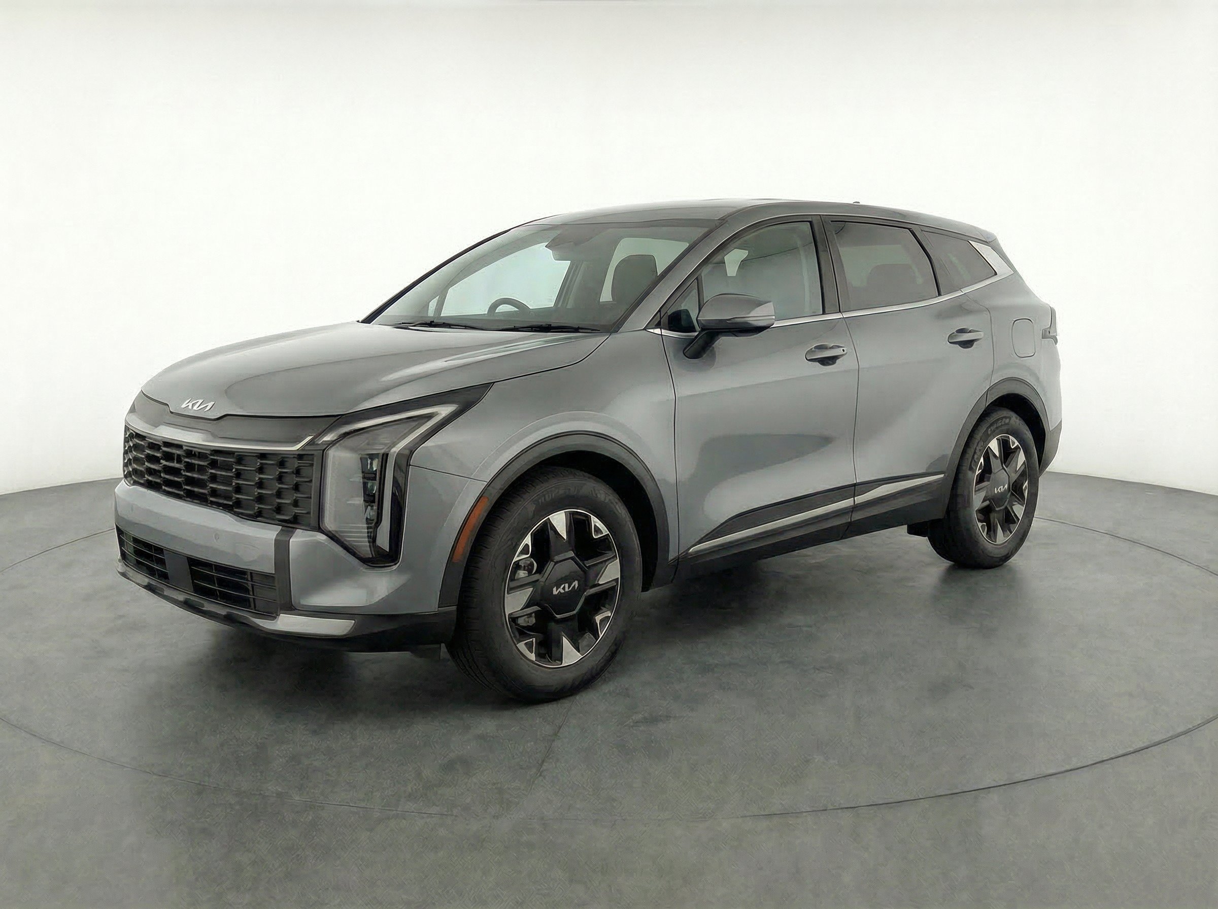 Thumbnail: 2026 Kia Sportage - 3
