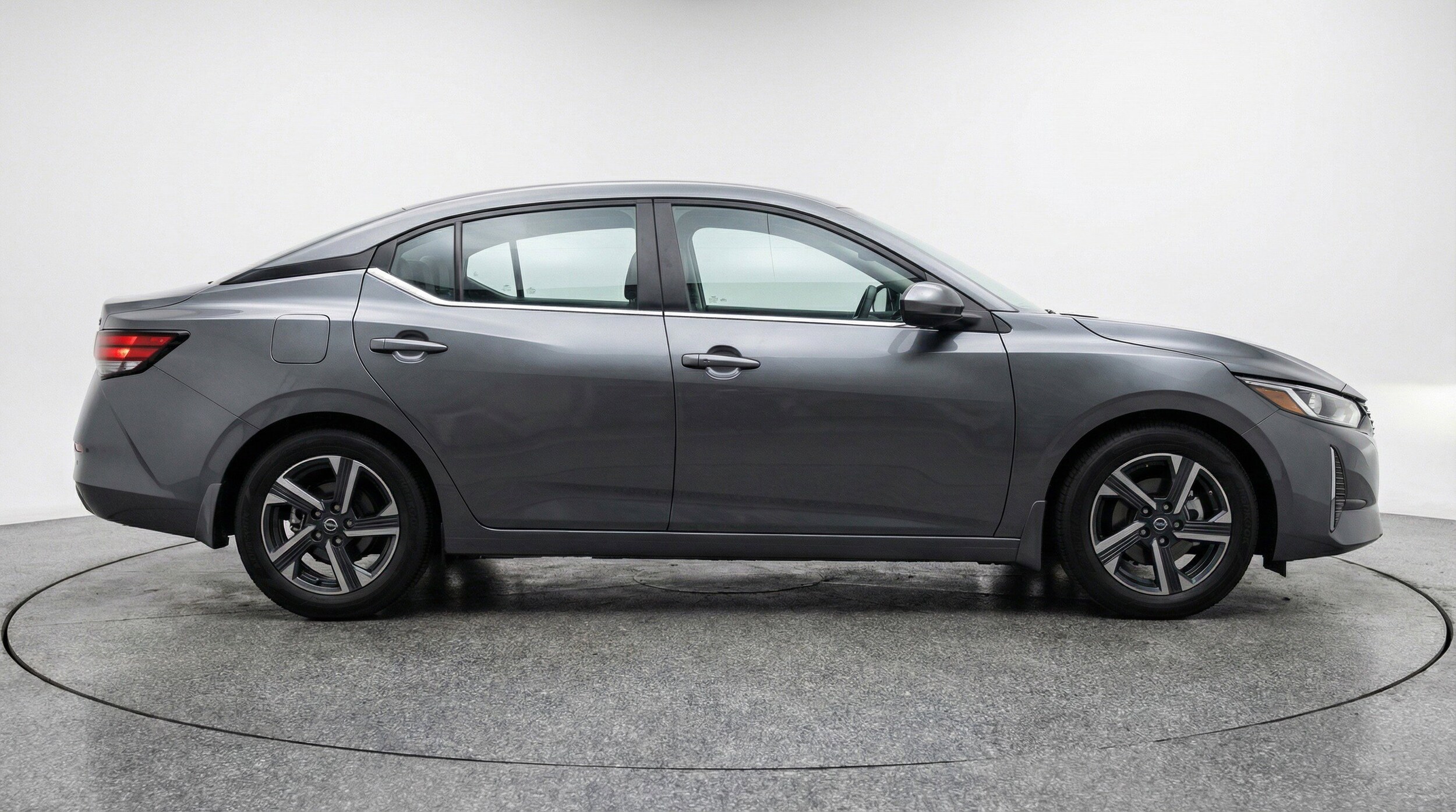 Thumbnail: 2025 Nissan Sentra - 11