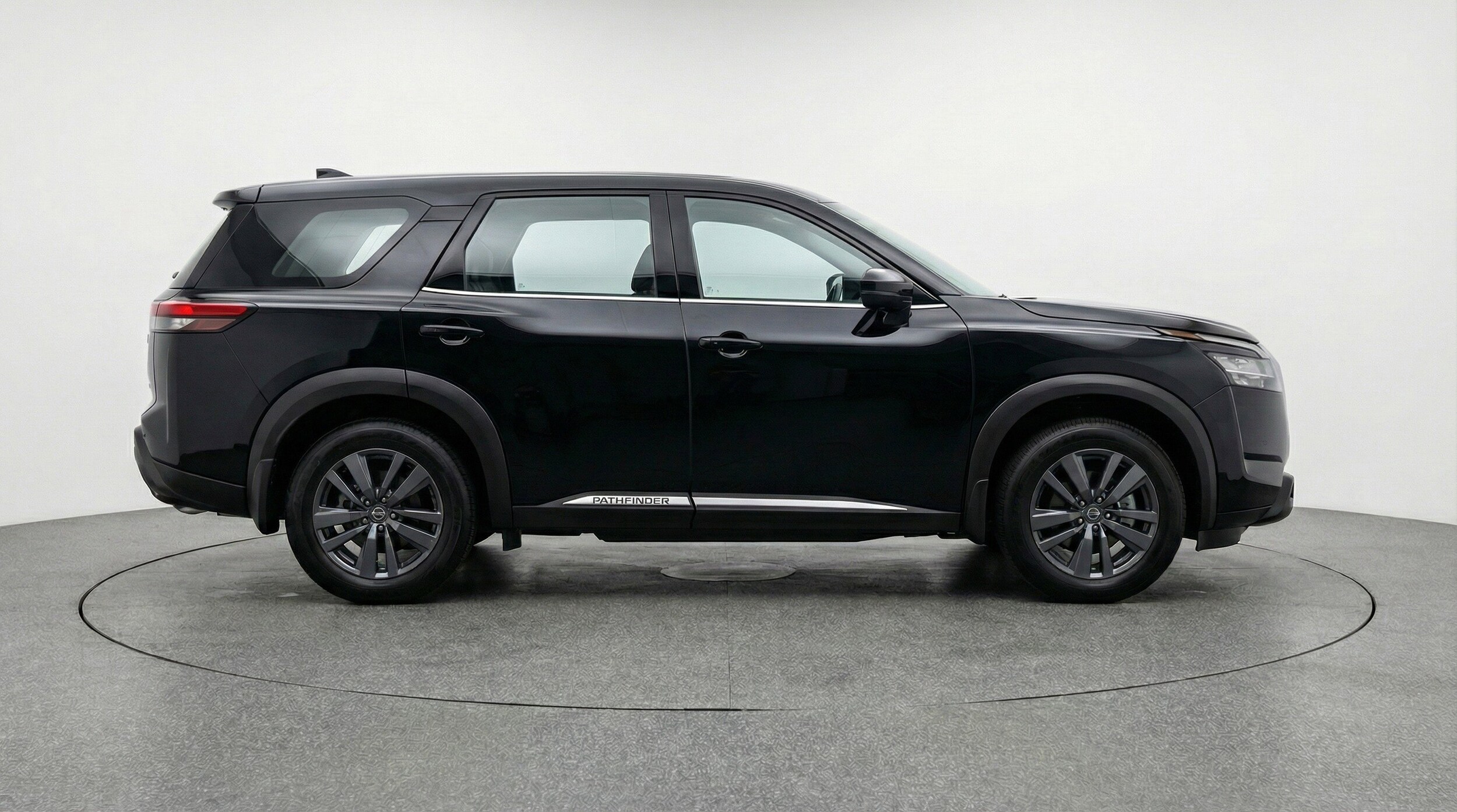 Thumbnail: 2025 Nissan Pathfinder - 11