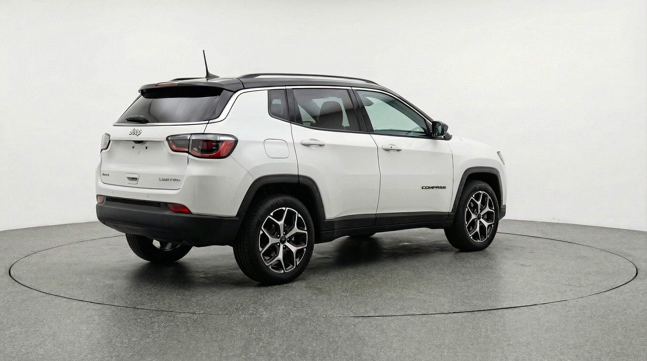 Thumbnail: 2025 Jeep Compass - 9