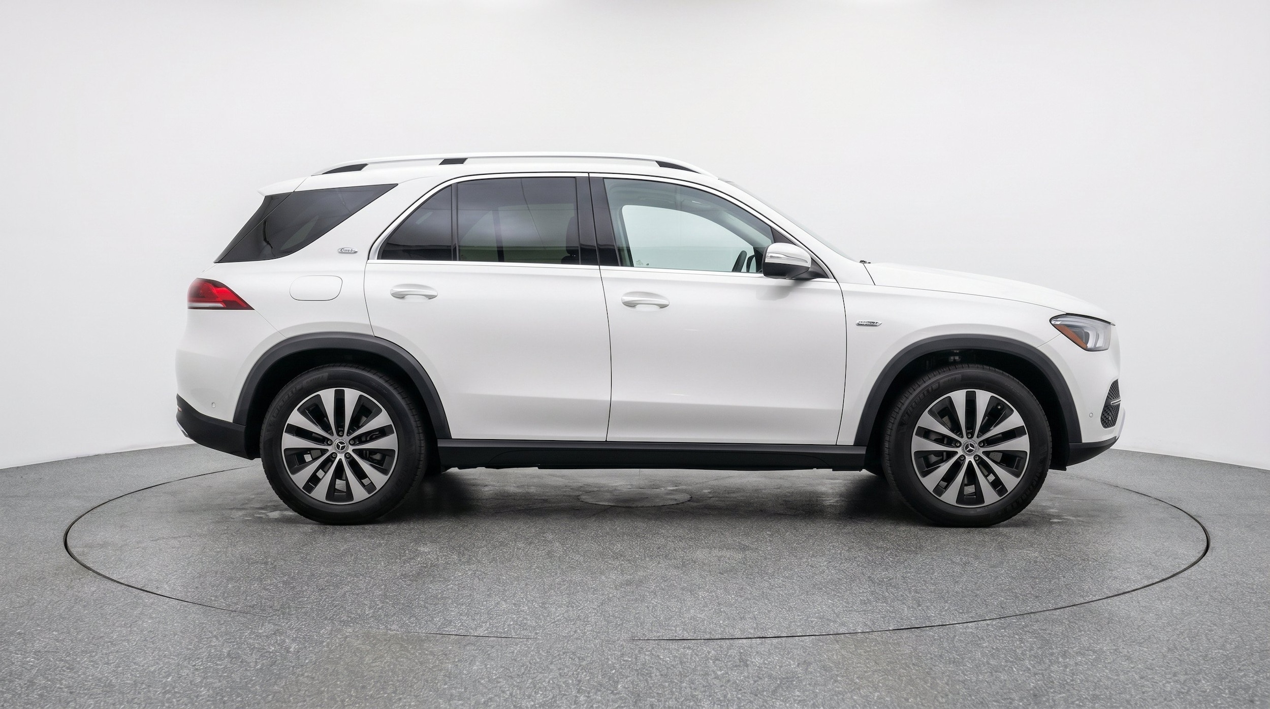 Thumbnail: 2026 Mercedes-Benz GLE - 11