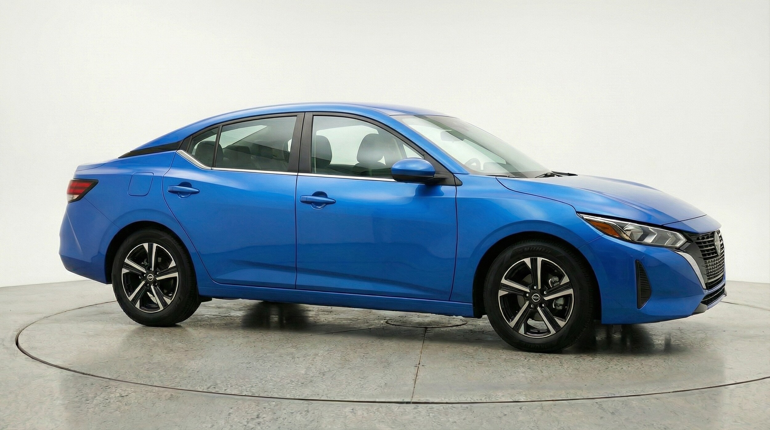 Thumbnail: 2025 Nissan Sentra - 1