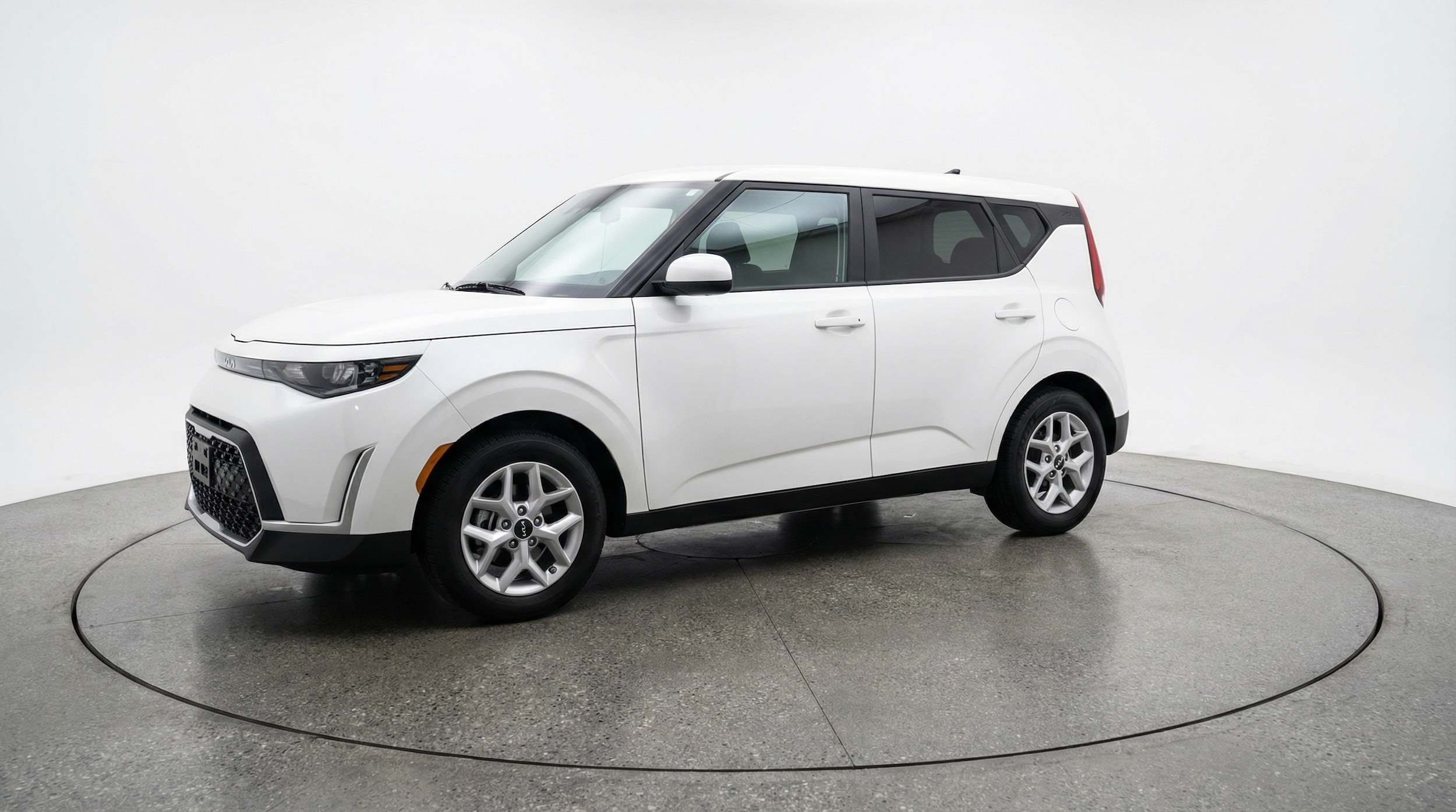 Thumbnail: 2025 Kia Soul - 3