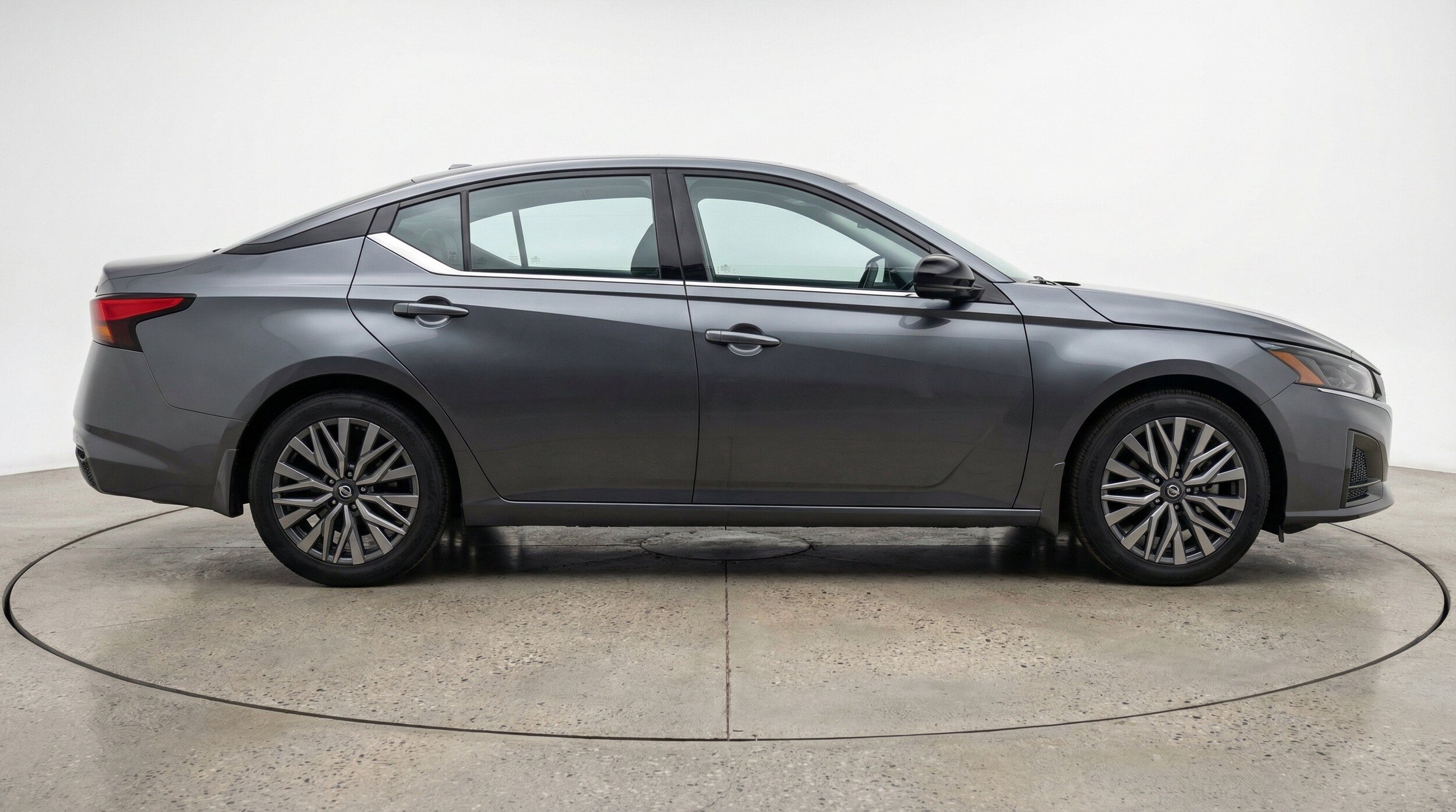 Thumbnail: 2025 Nissan Altima - 11