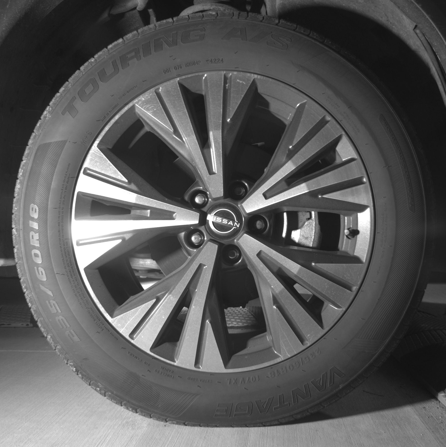 Thumbnail: 2023 Nissan Rogue - 10