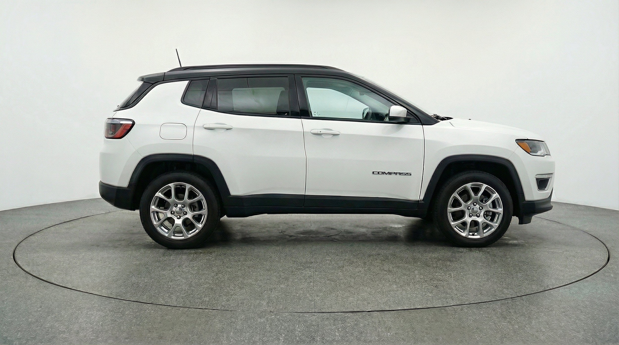 Thumbnail: 2025 Jeep Compass - 11
