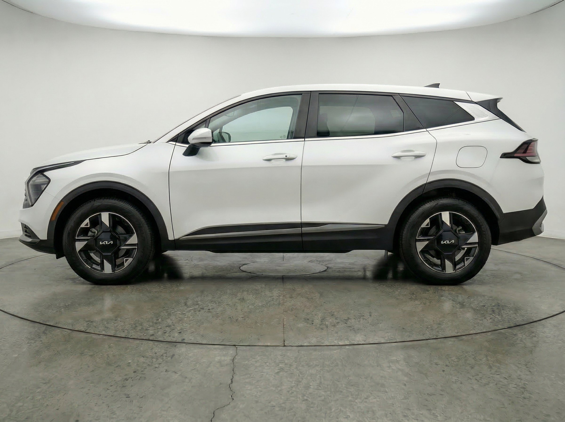 Thumbnail: 2026 Kia Sportage - 5