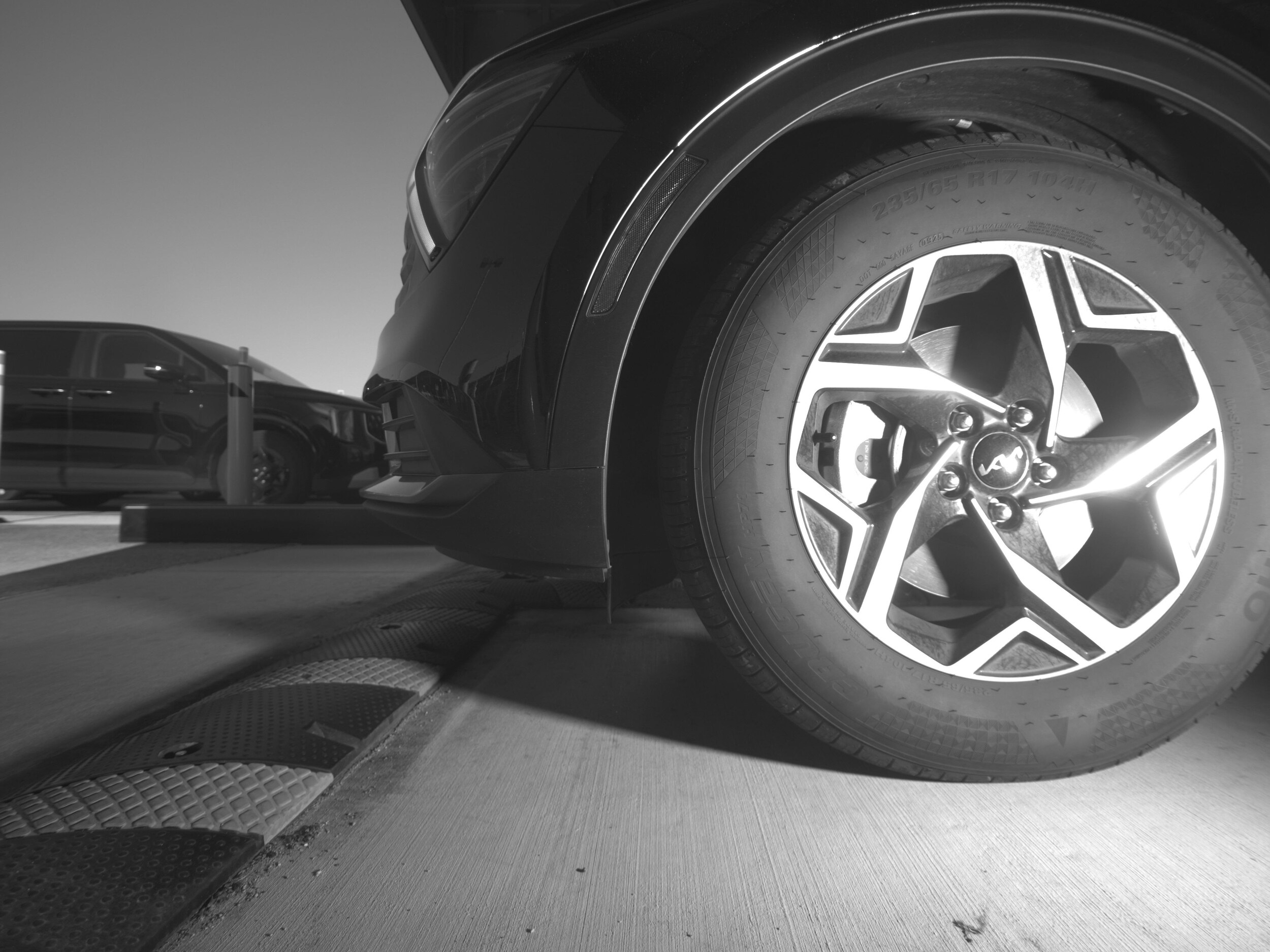 Thumbnail: 2025 Kia Sportage - 12