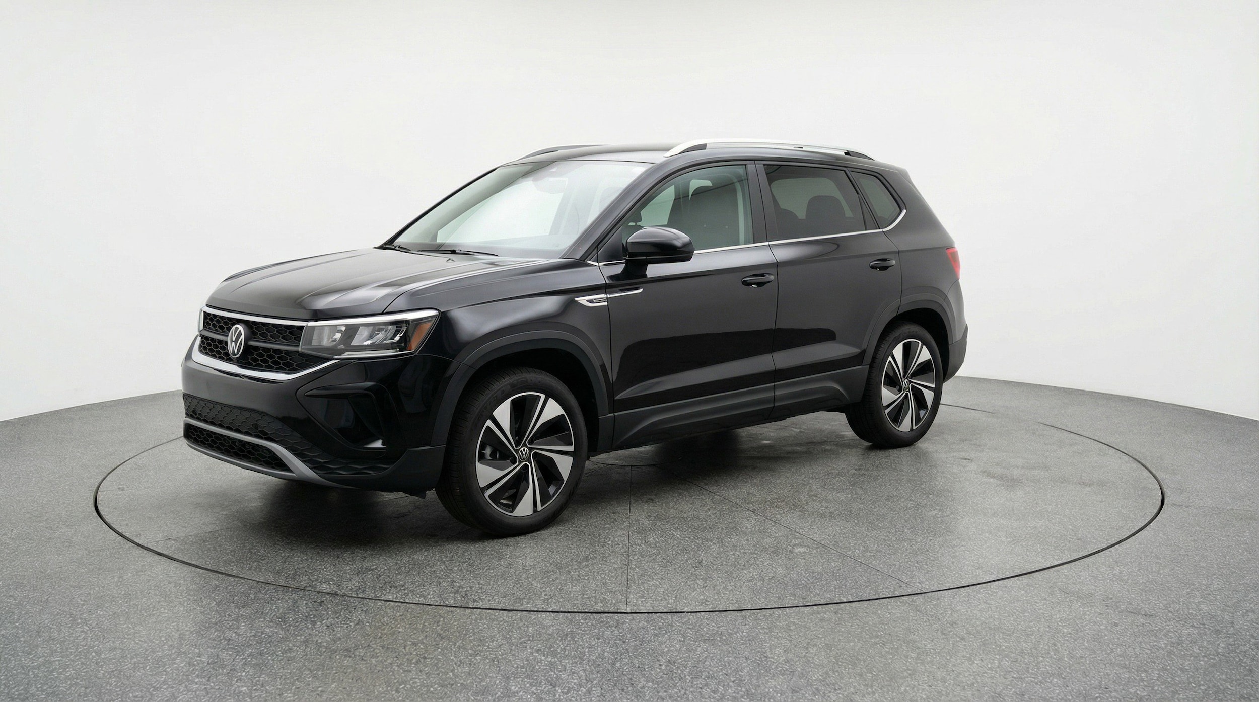 Thumbnail: 2025 Volkswagen Taos - 3