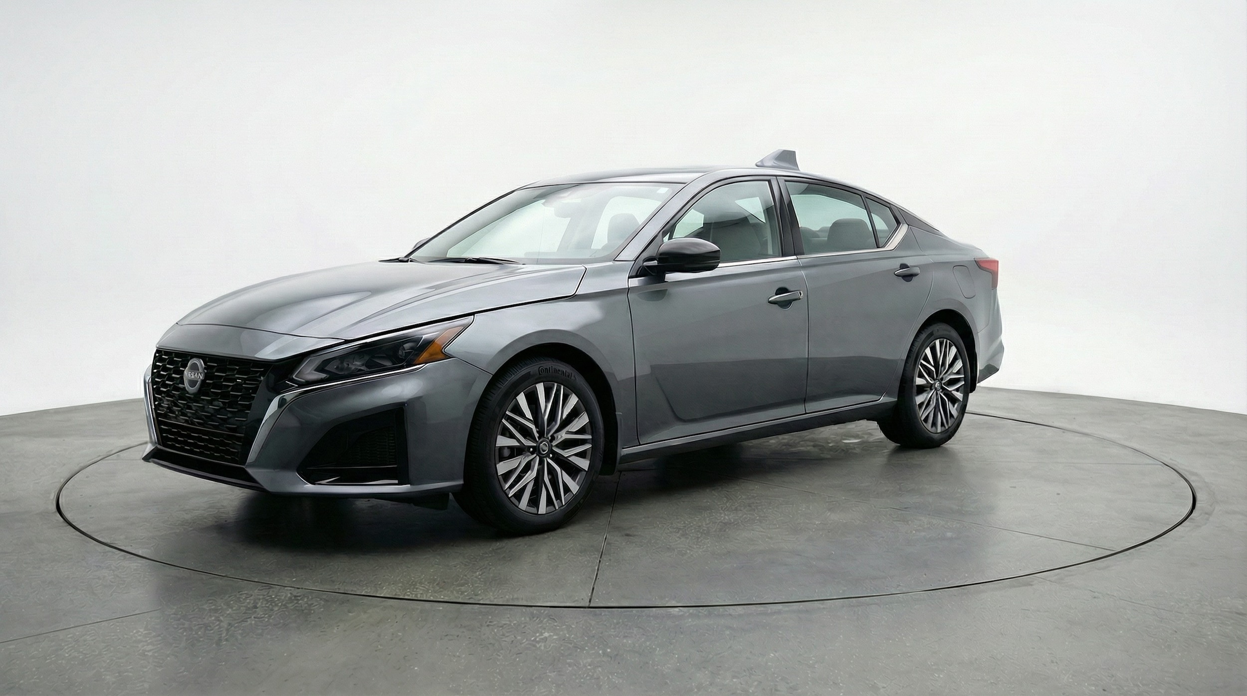 Thumbnail: 2025 Nissan Altima - 3