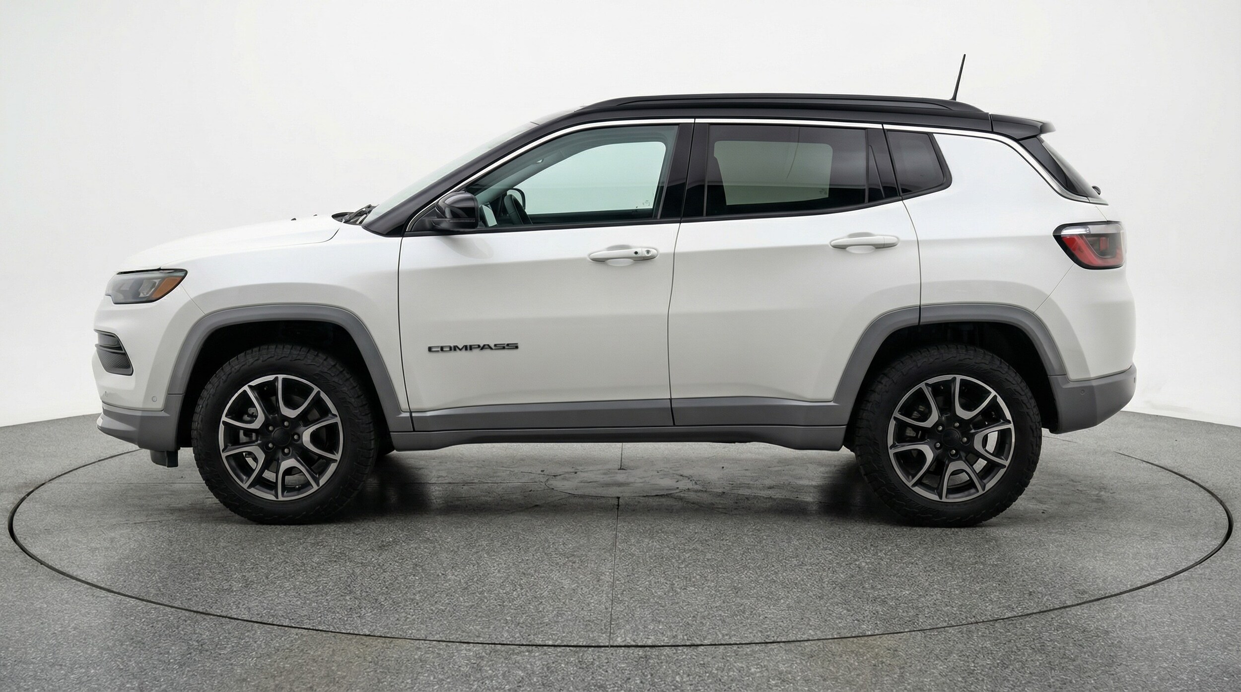 Thumbnail: 2025 Jeep Compass - 4