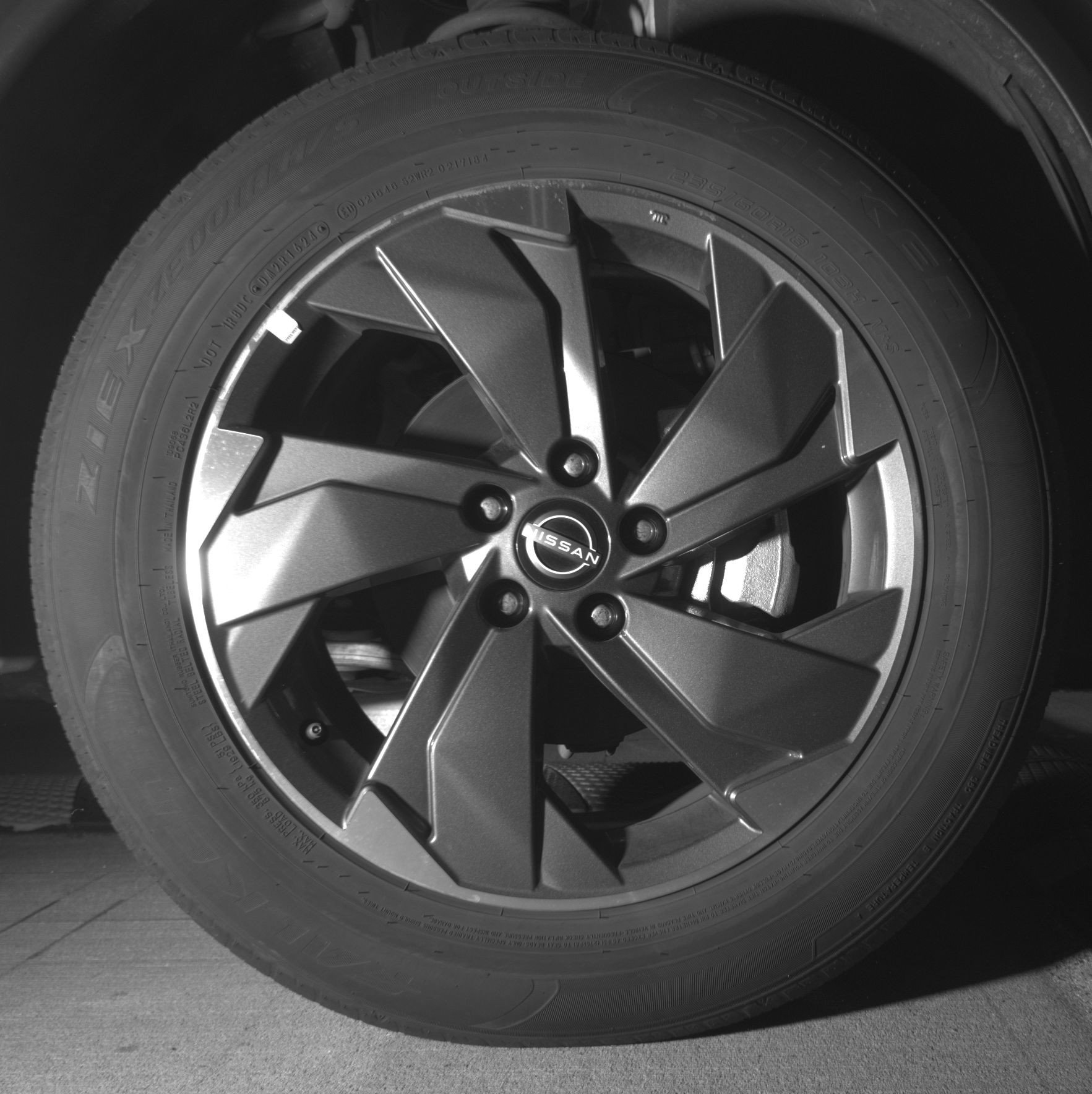 Thumbnail: 2025 Nissan Rogue - 13