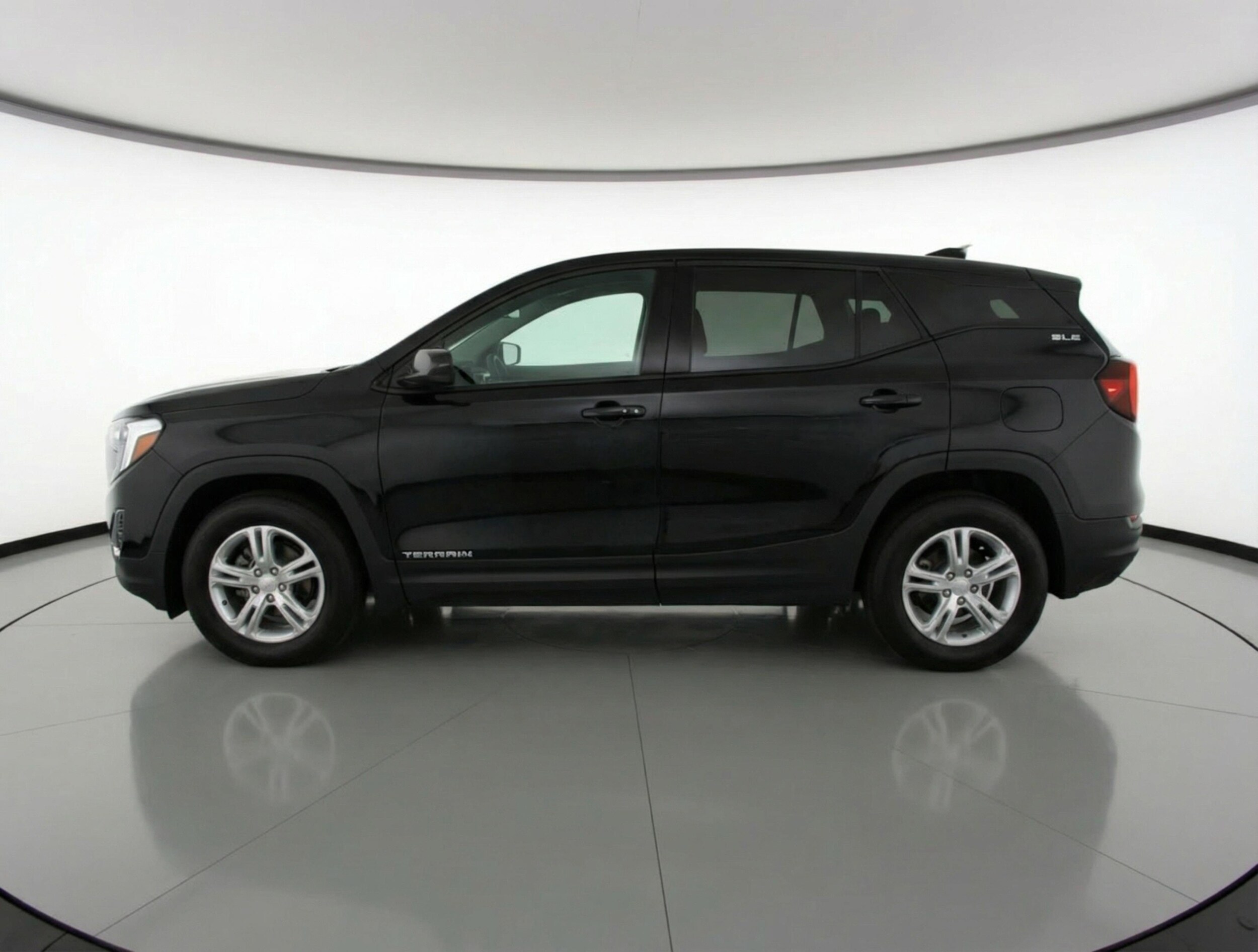 Thumbnail: 2024 GMC Terrain - 5