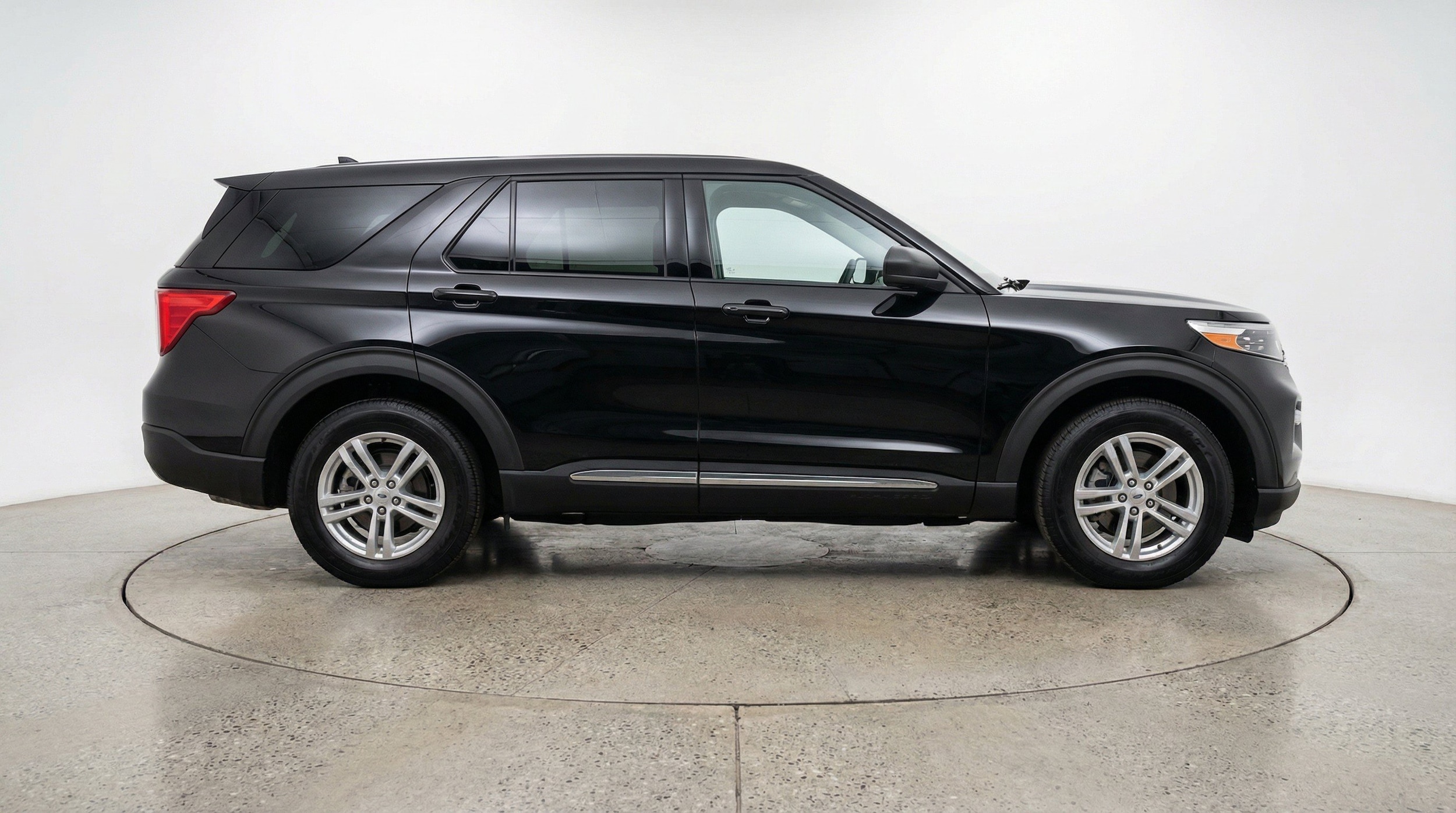 Thumbnail: 2024 Ford Explorer - 11