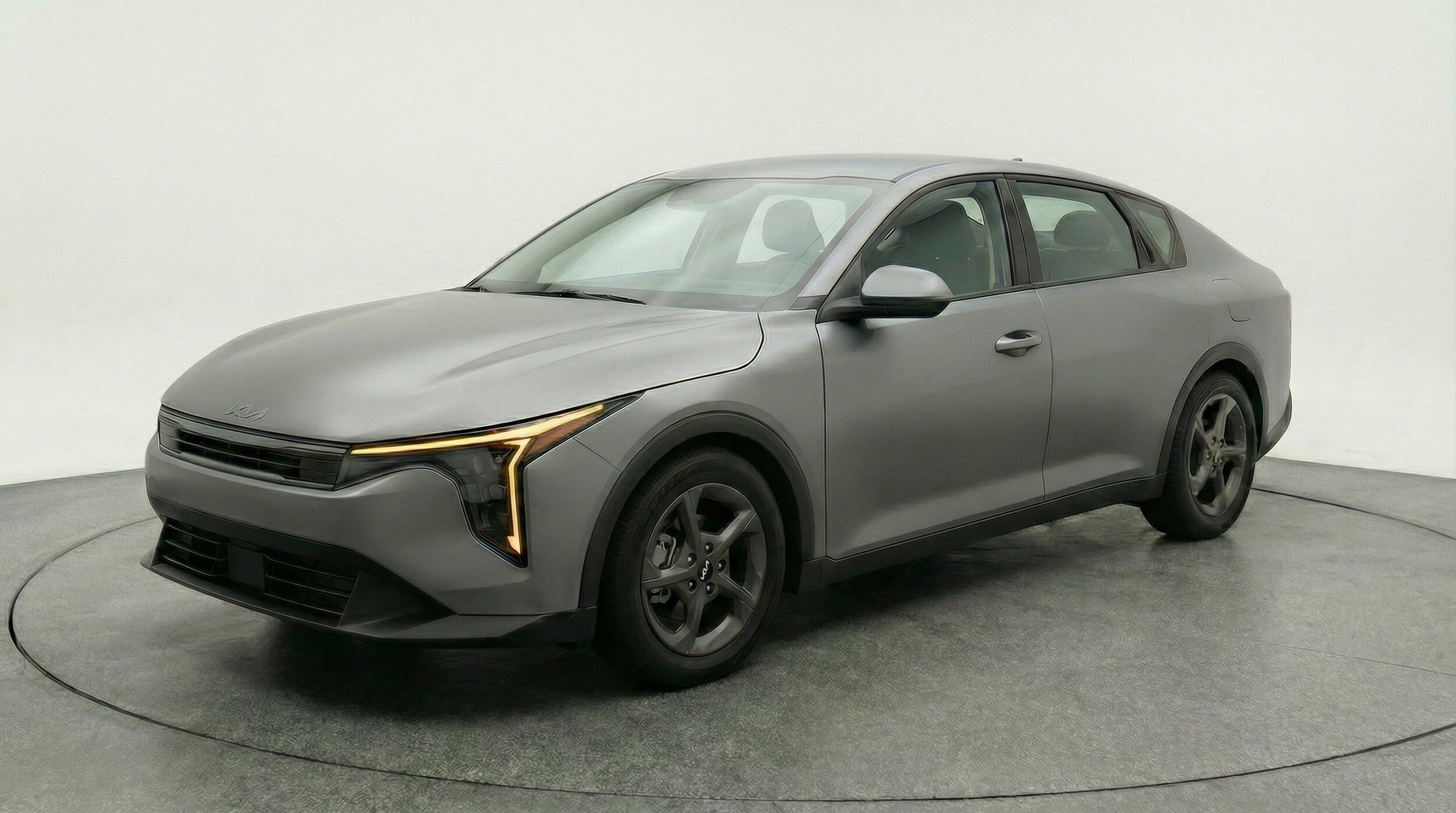 Thumbnail: 2025 Kia K4 - 3