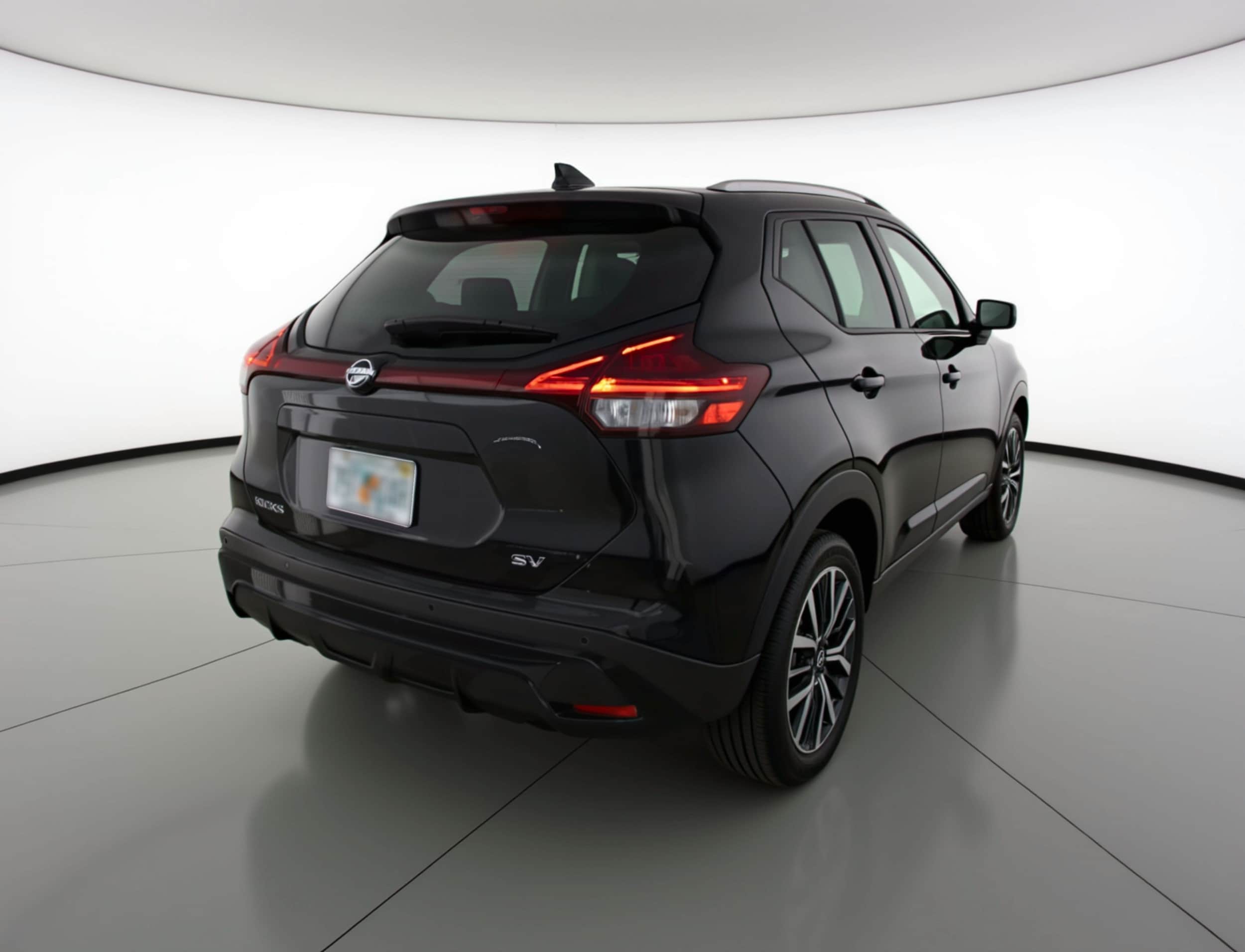 Thumbnail: 2024 Nissan Kicks - 9