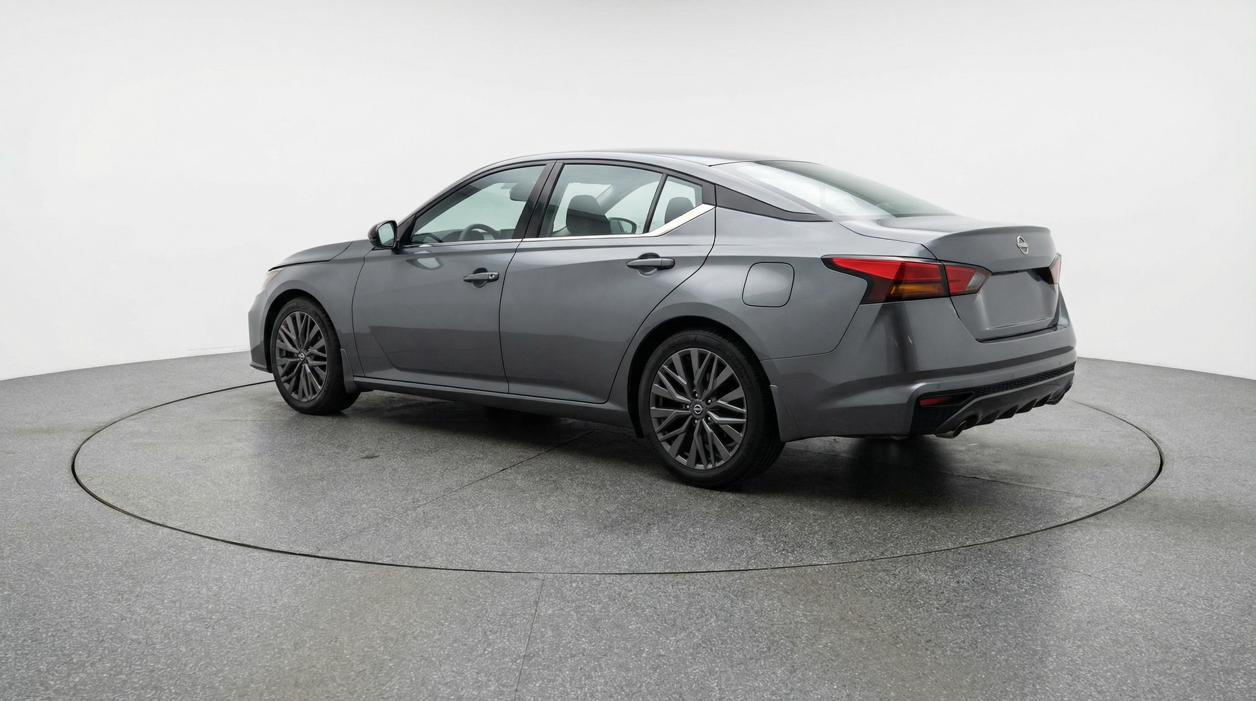 Thumbnail: 2025 Nissan Altima - 5