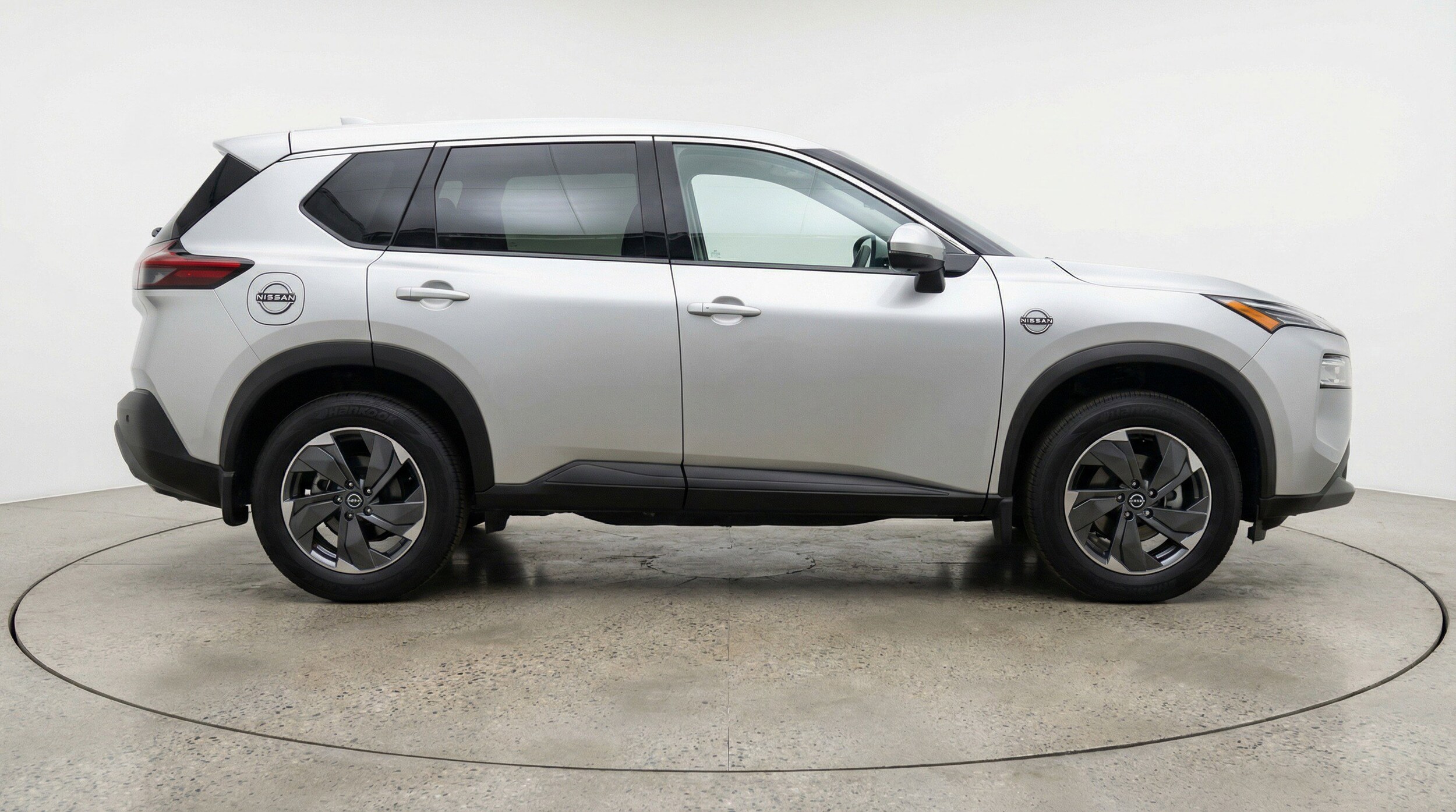 Thumbnail: 2025 Nissan Rogue - 11