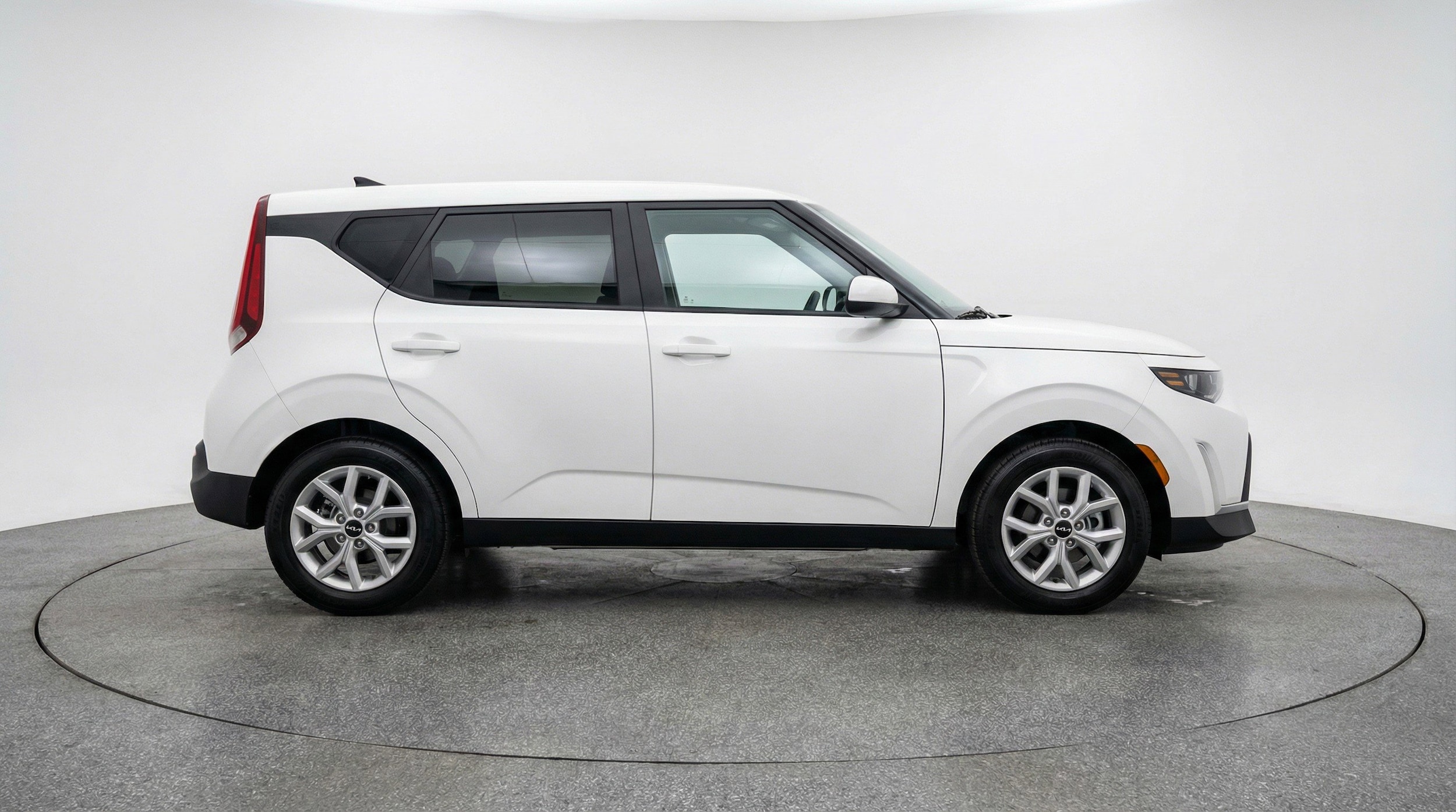 Thumbnail: 2025 Kia Soul - 11