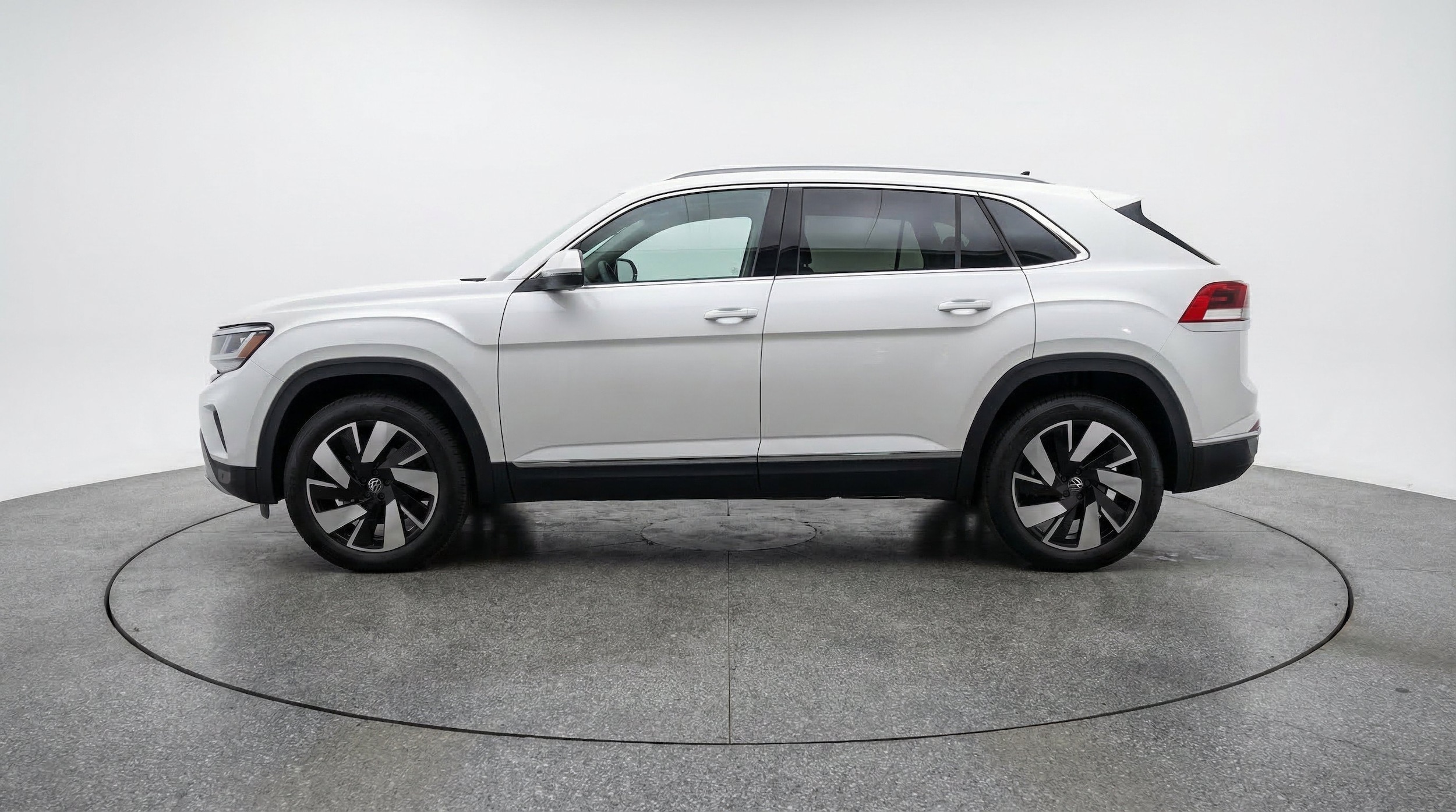 Thumbnail: 2026 Volkswagen Atlas - 5