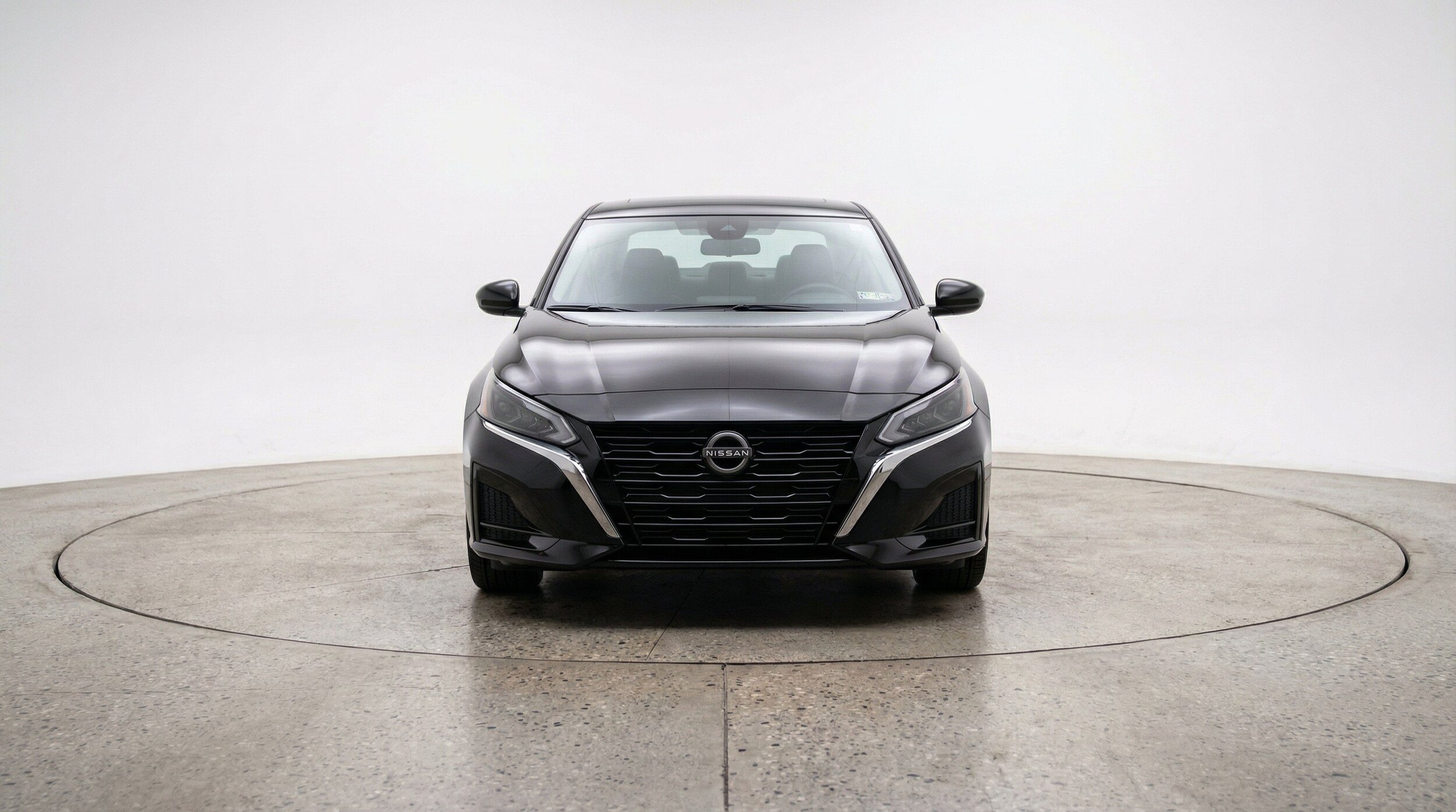 Thumbnail: 2025 Nissan Altima - 2